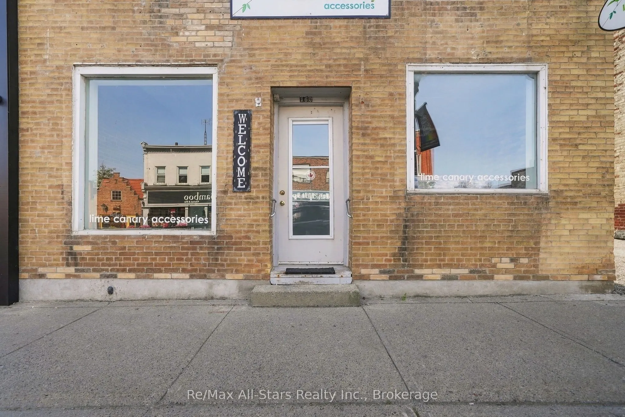 160 Queen Street