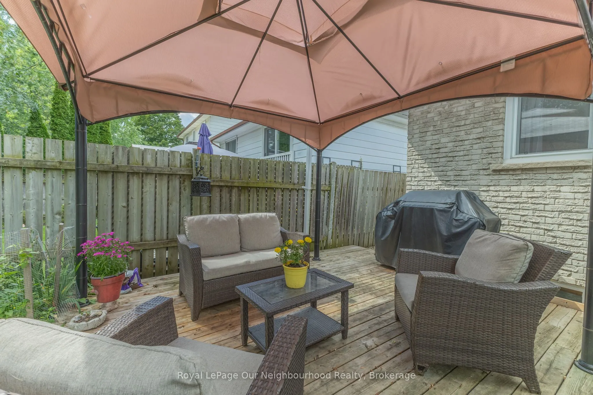26 Ashdale Crescent