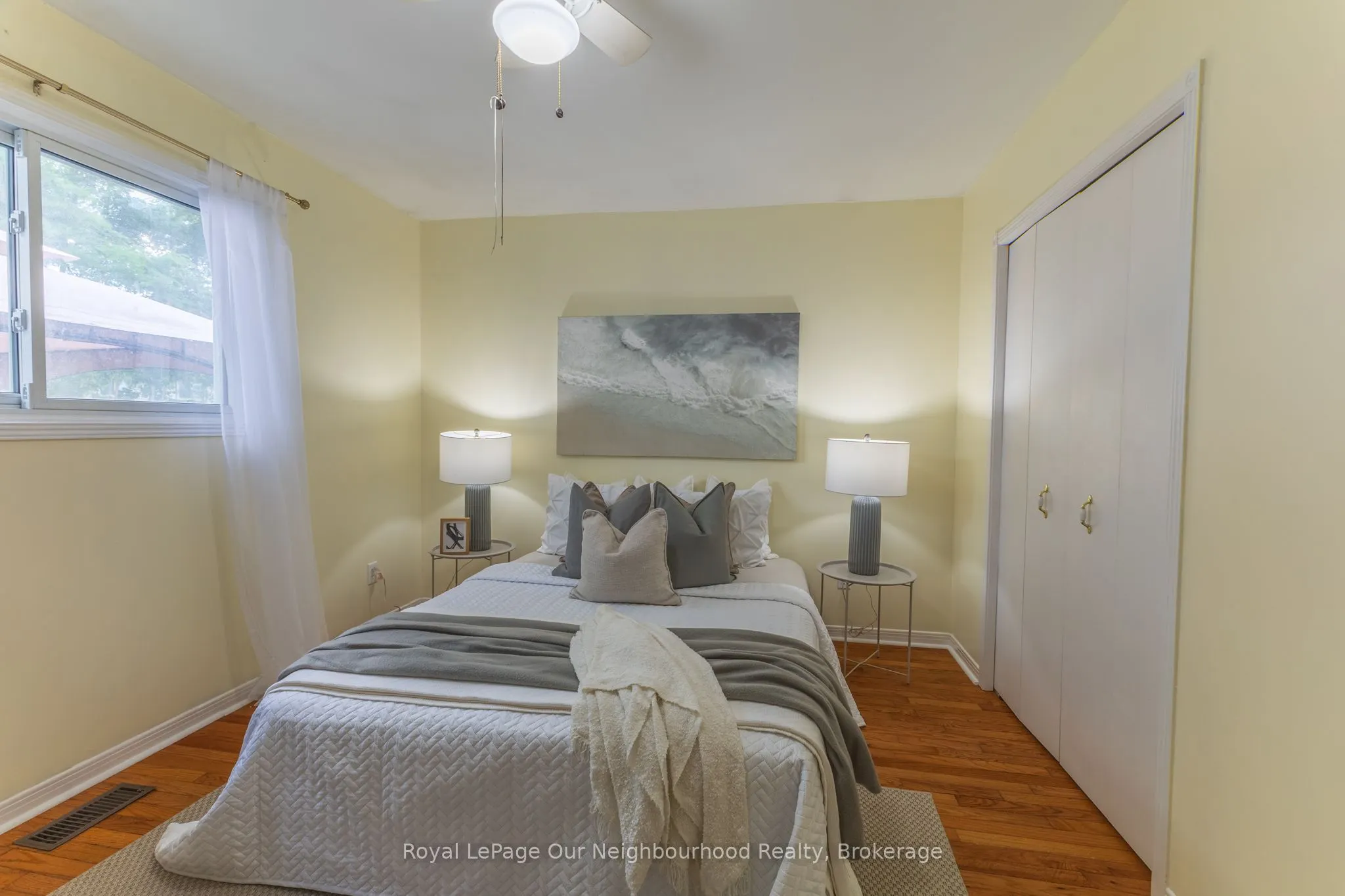 26 Ashdale Crescent