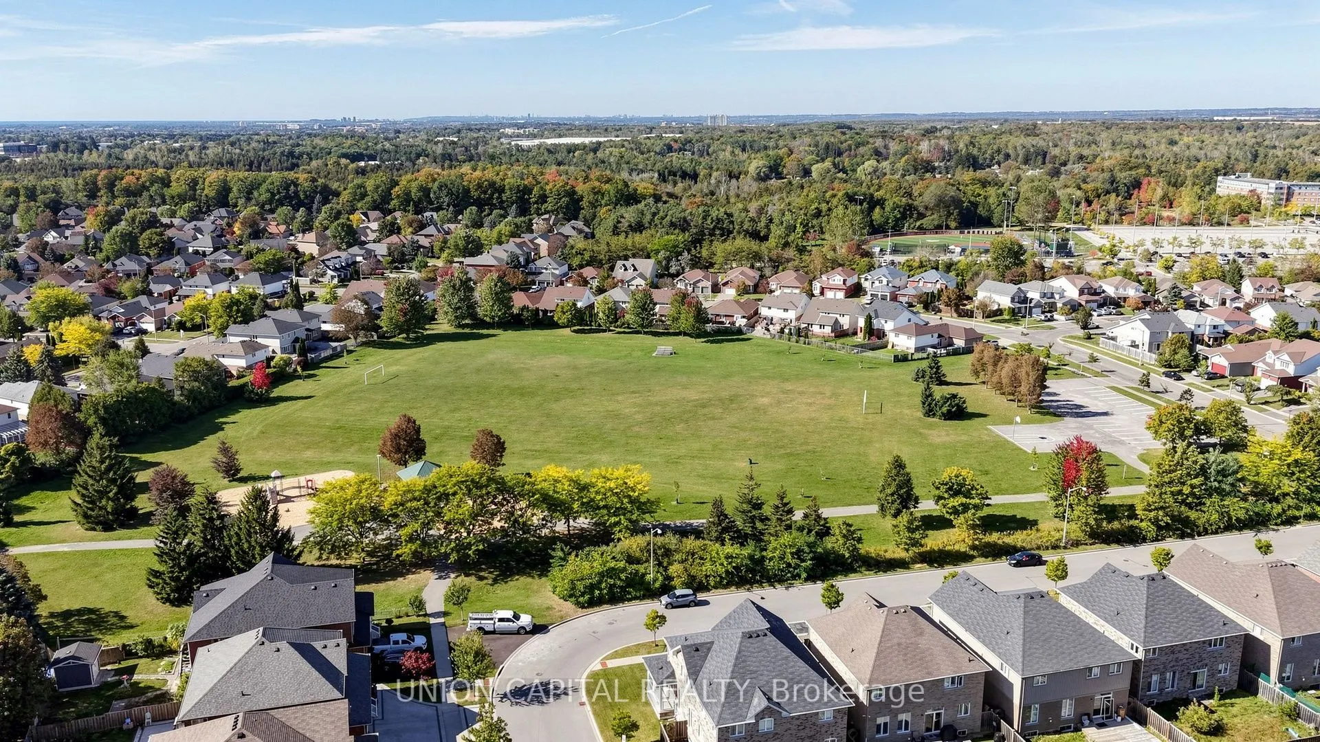 1740 Simcoe Street N #42
