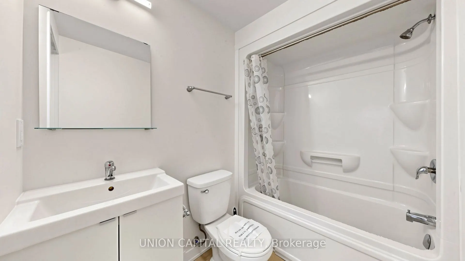 1740 Simcoe Street N #42