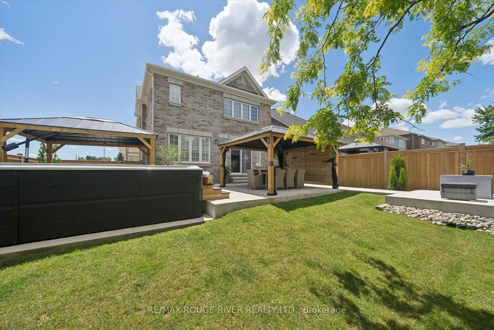 3 Burnham Court