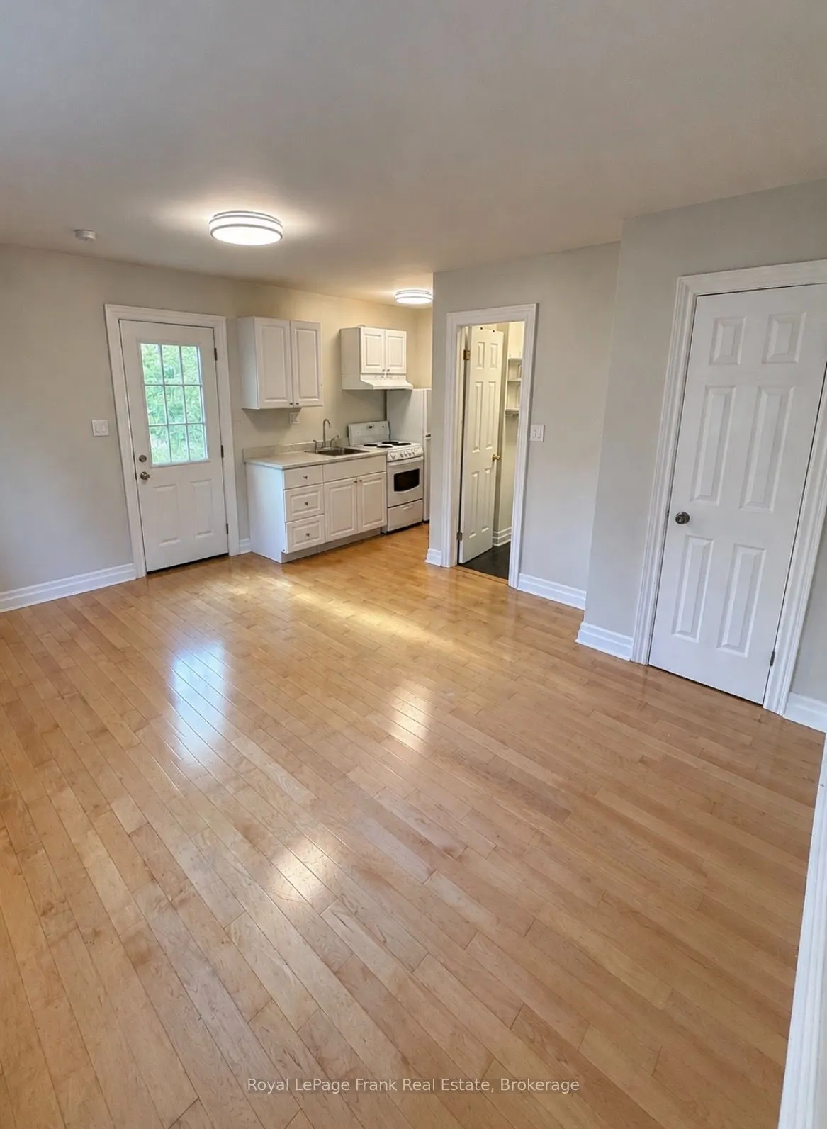 2590 Taunton Road