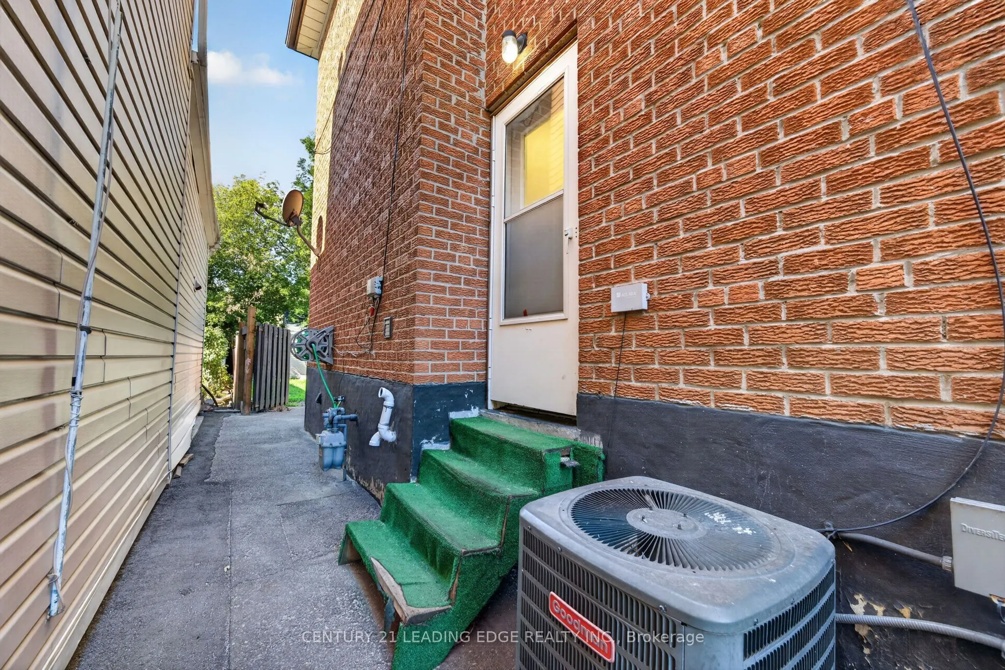 78 South Edgely Avenue