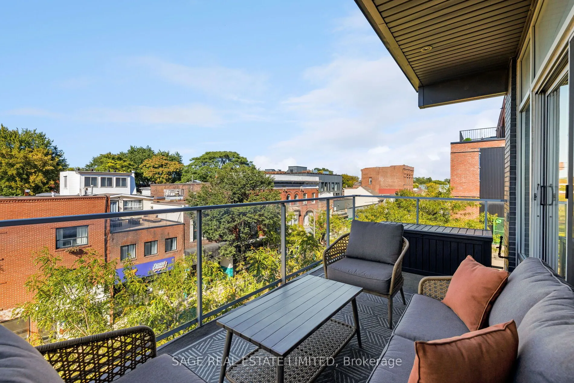 747 Queen Street E #401