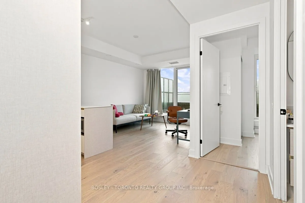 1285 Queen Street E #504