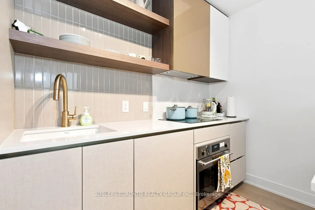 1285 Queen Street E #504