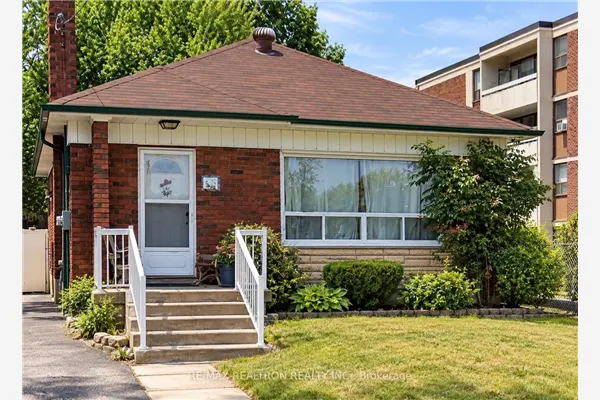 68 Elfreda Boulevard