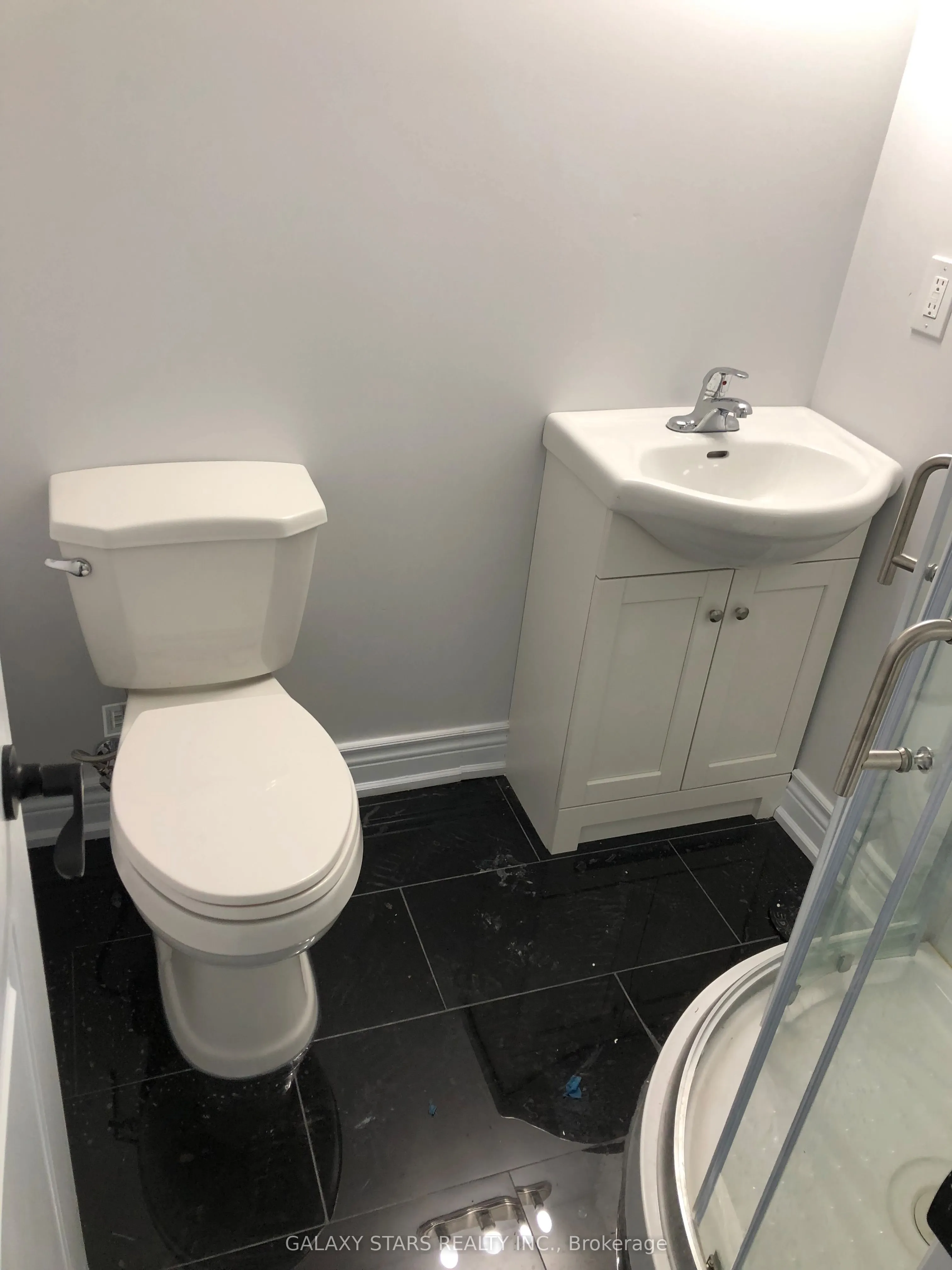 4 Spall Court
