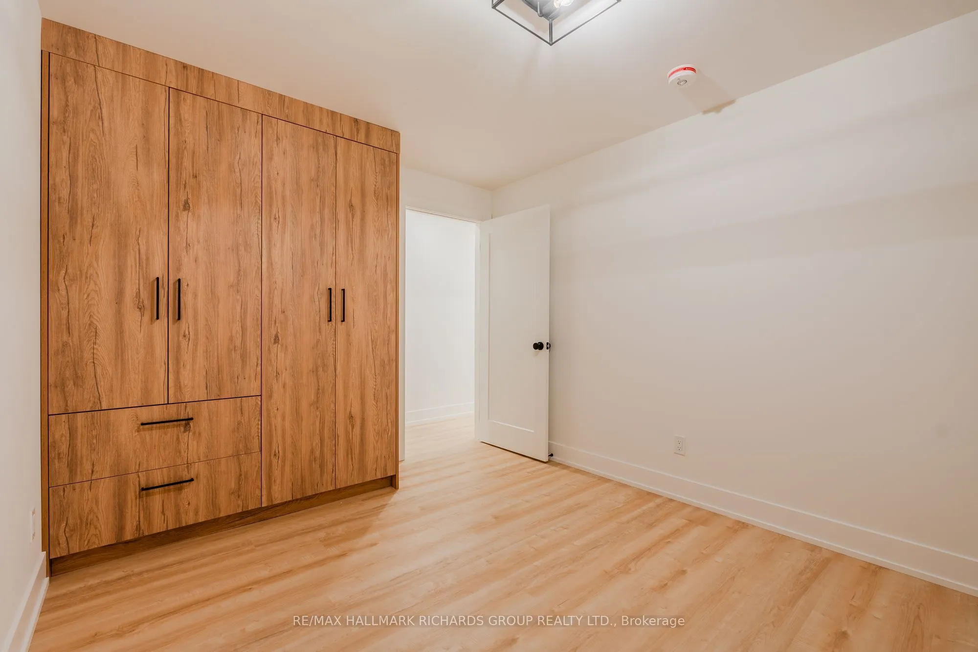 20 Wineva Avenue #Lower