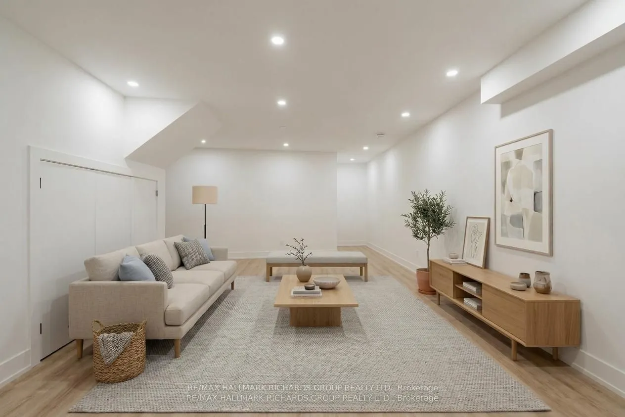 20 Wineva Avenue #Lower