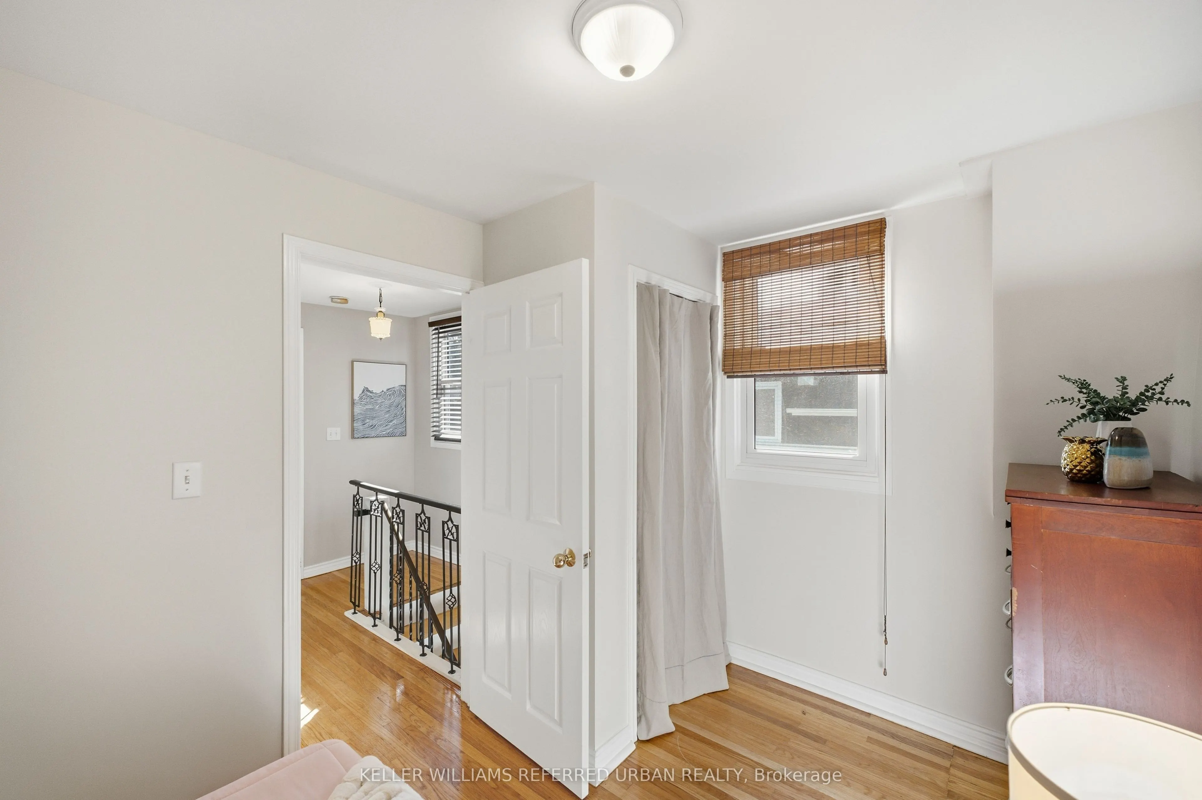 569 Masson Street