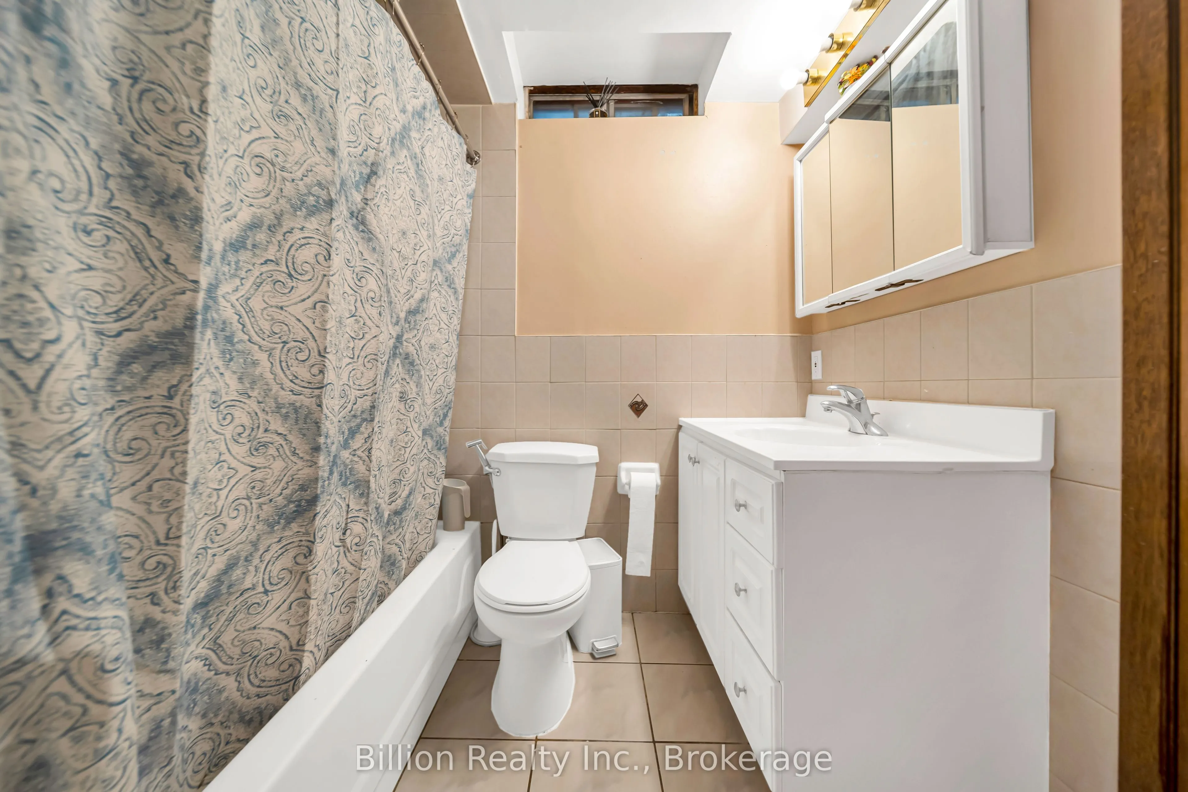 97 Crittenden Square