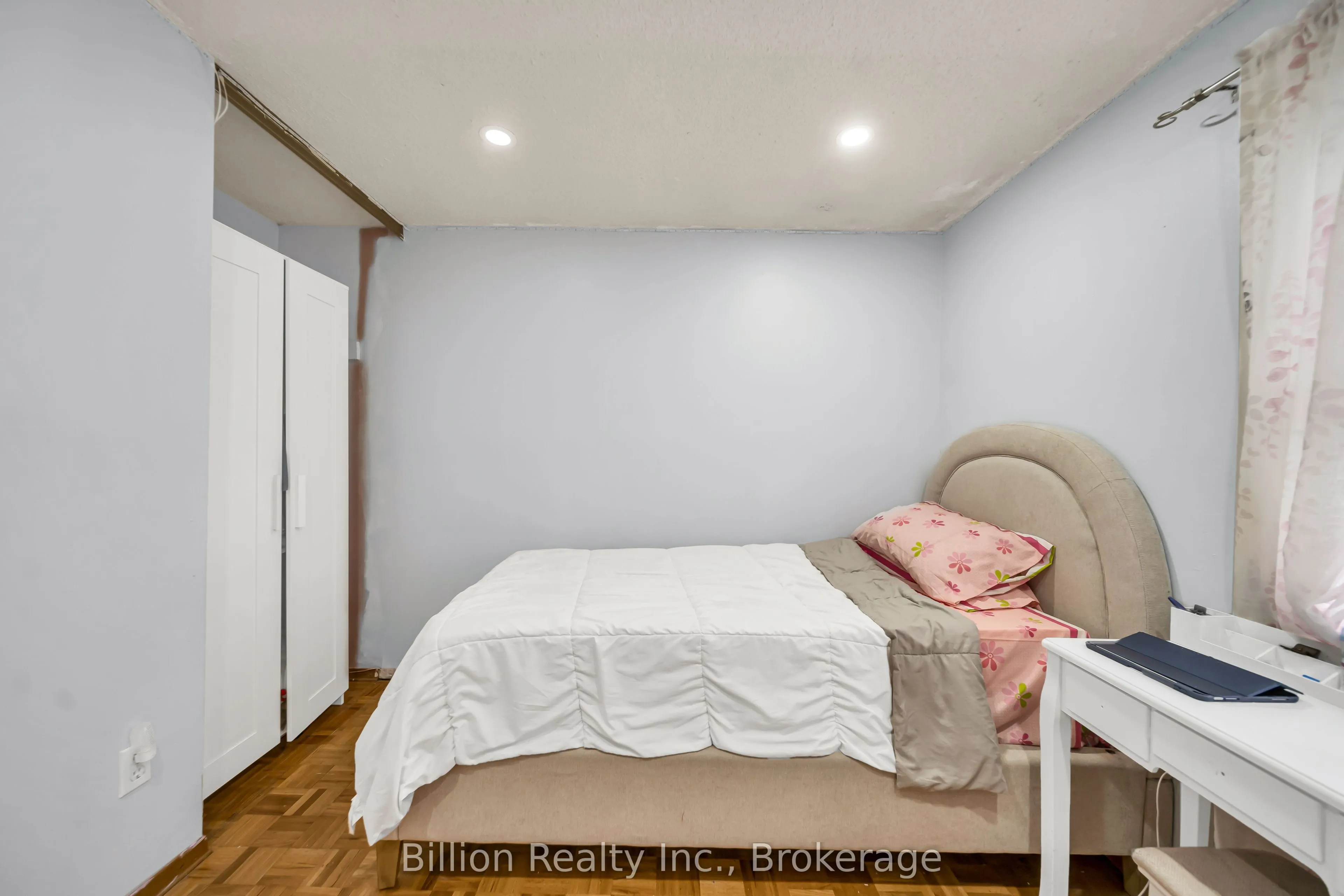 97 Crittenden Square