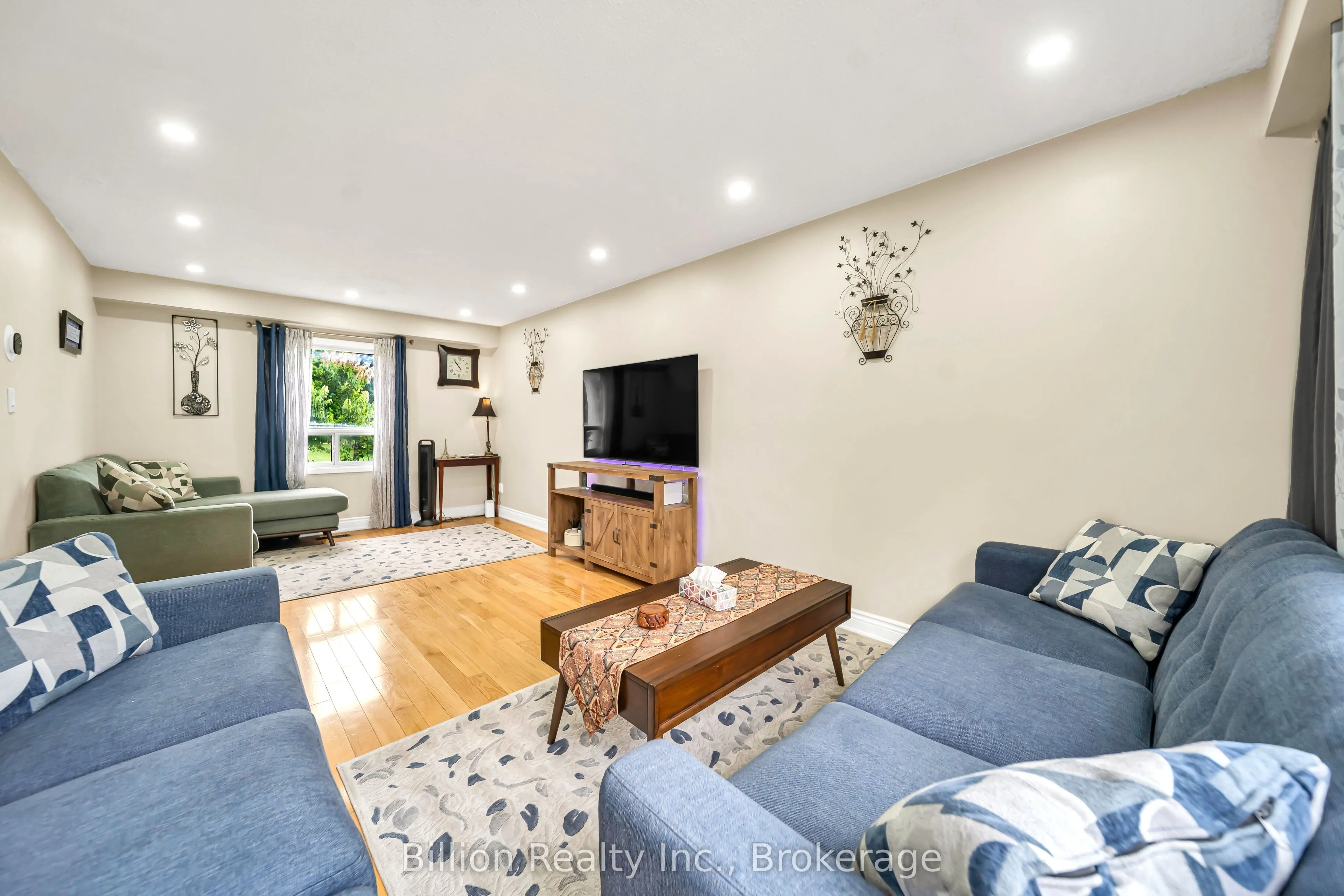97 Crittenden Square