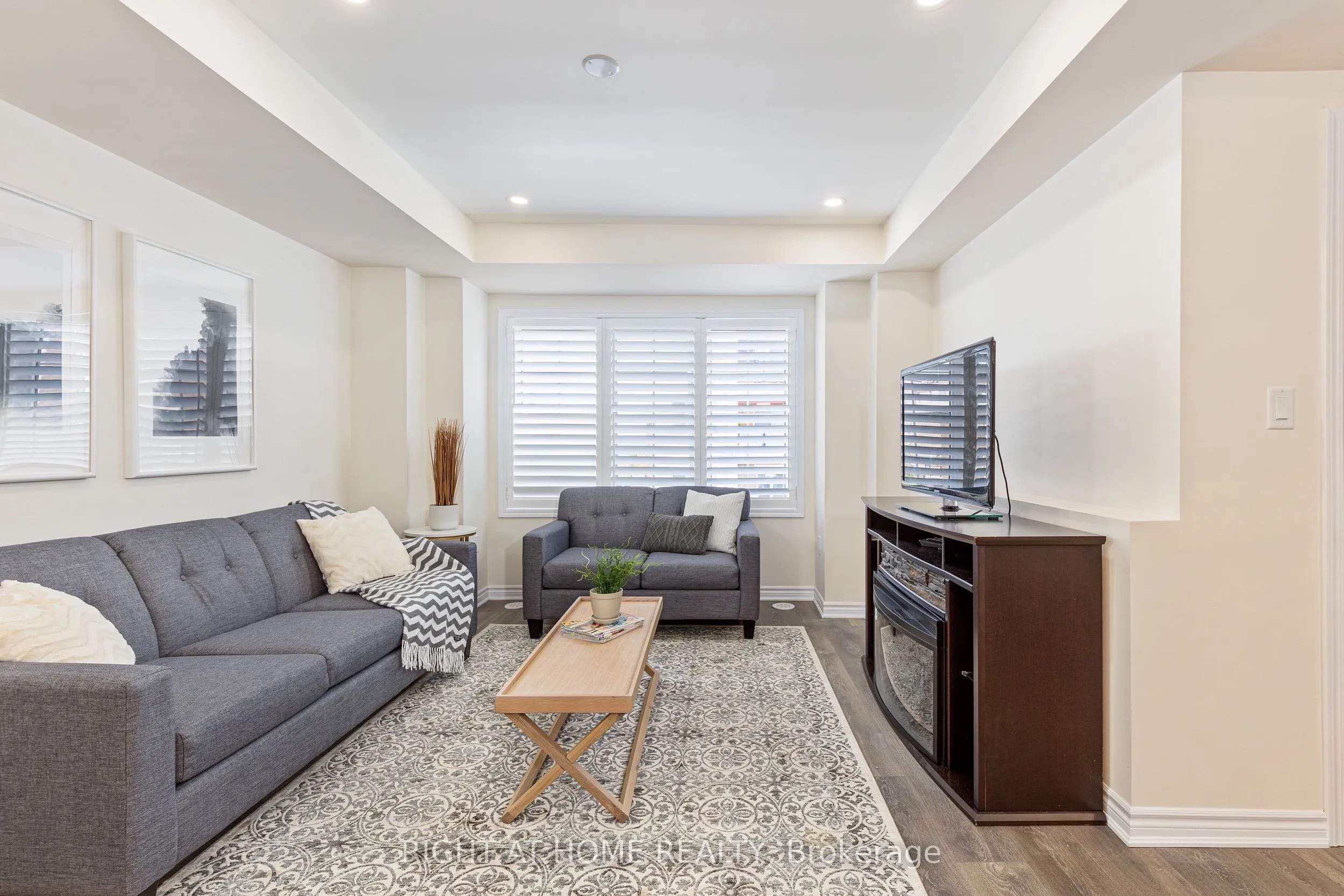 2493 Fall Harvest Crescent