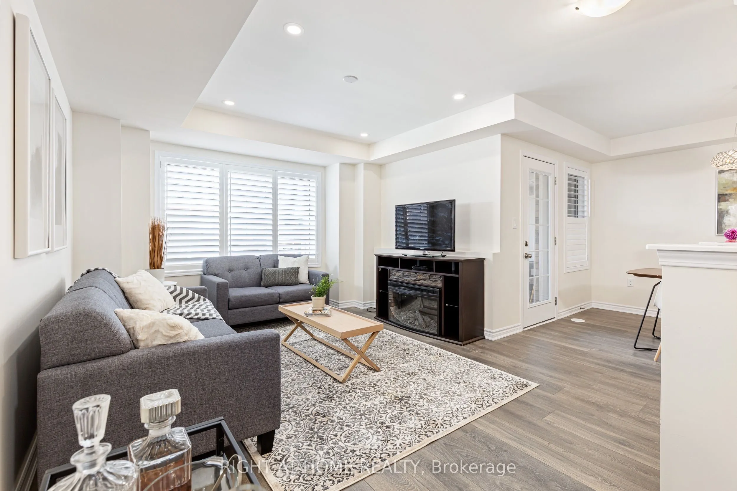 2493 Fall Harvest Crescent