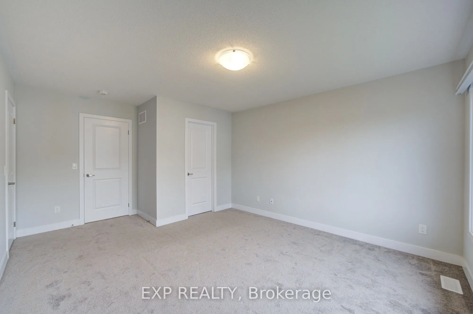 1095 Thompson Drive