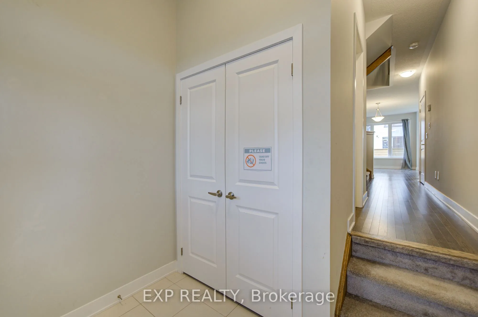 1095 Thompson Drive