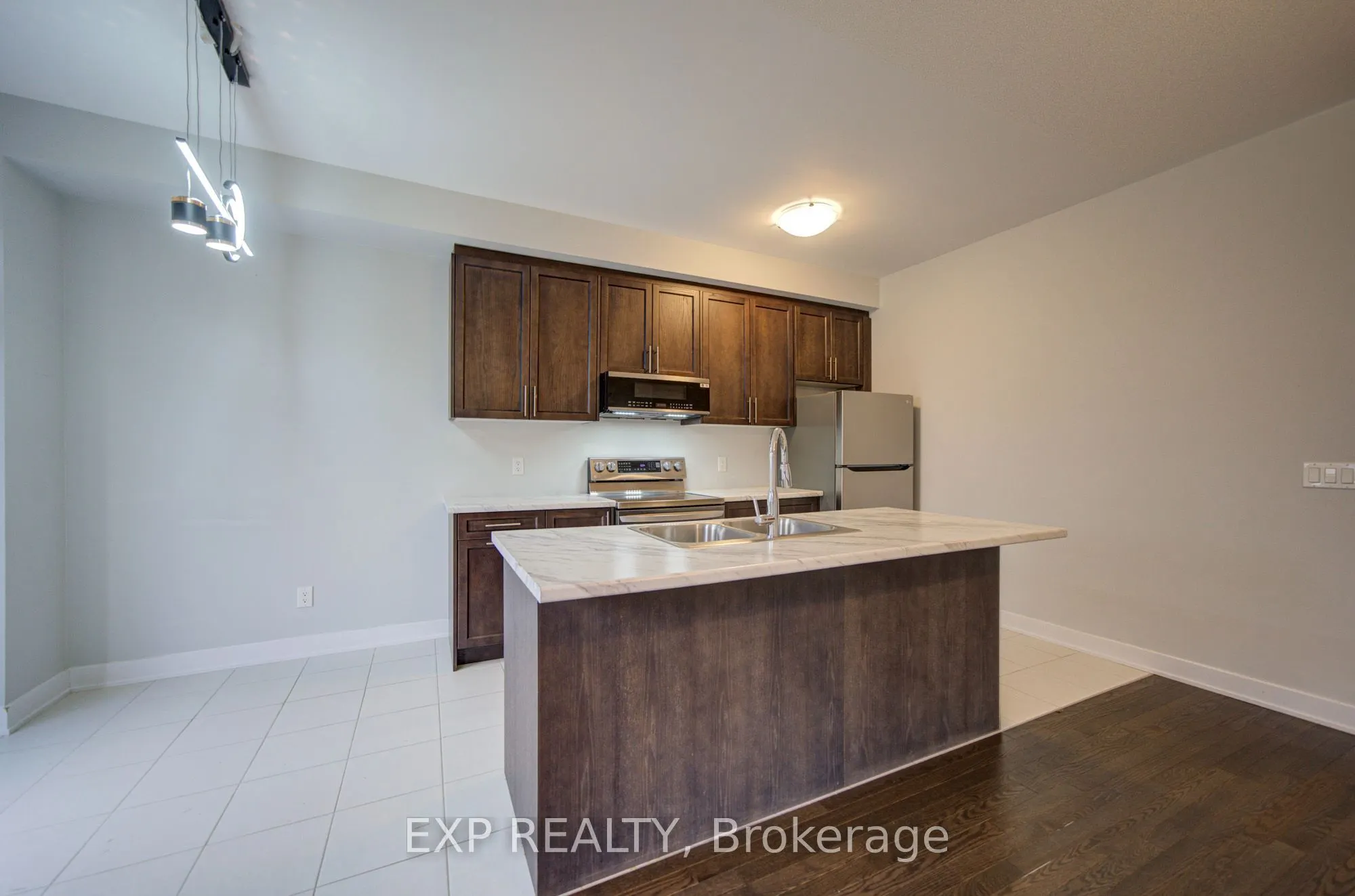 1095 Thompson Drive