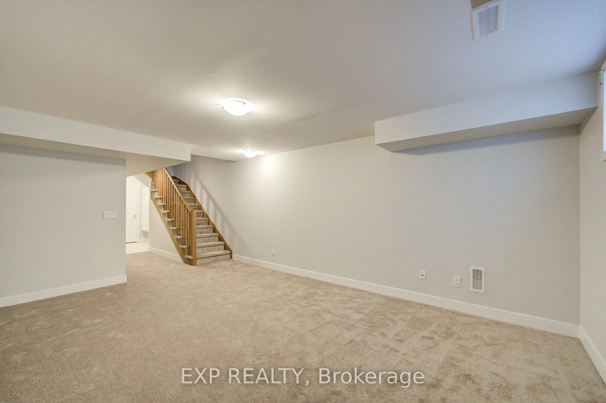 1095 Thompson Drive