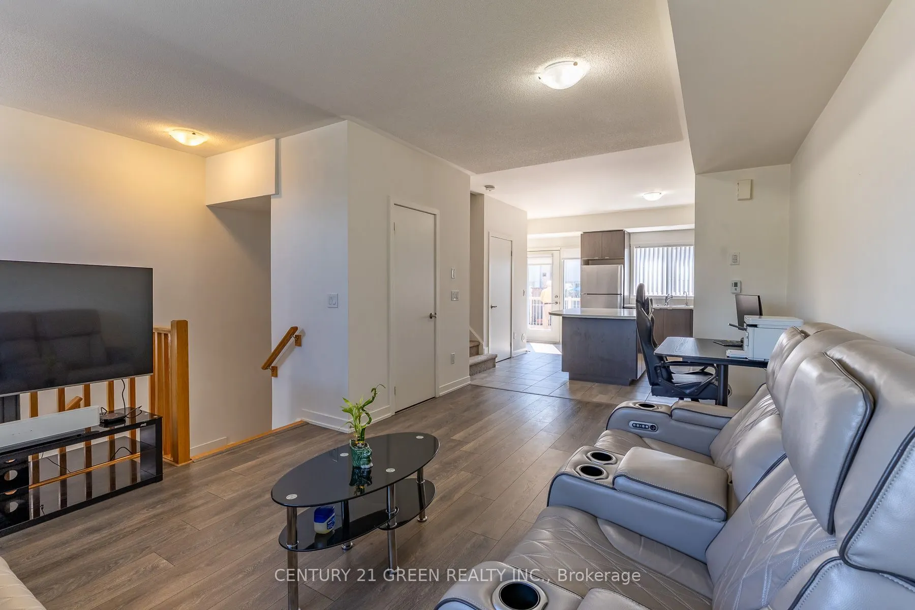 1525 Kingston Road #406