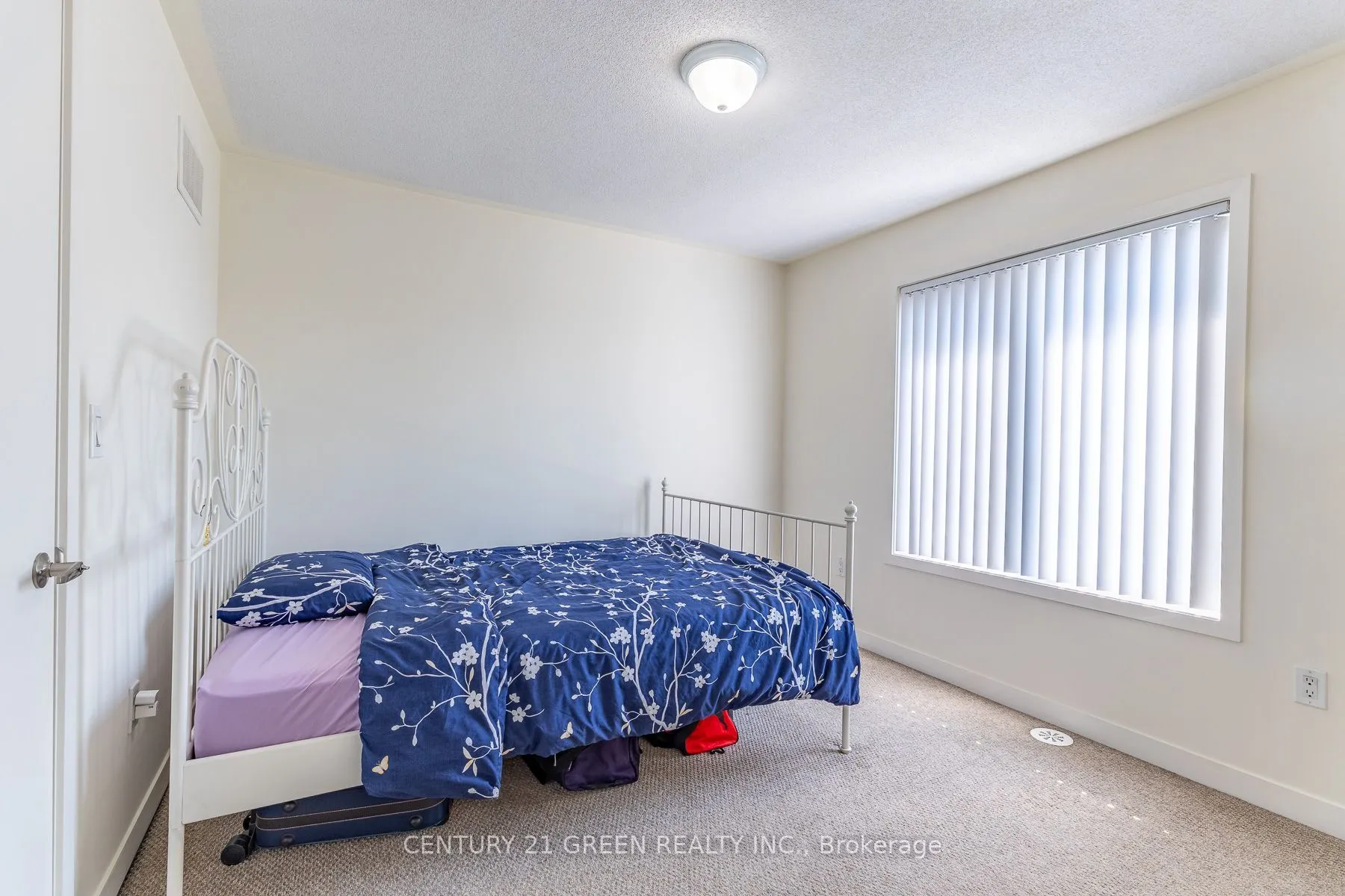 1525 Kingston Road #406