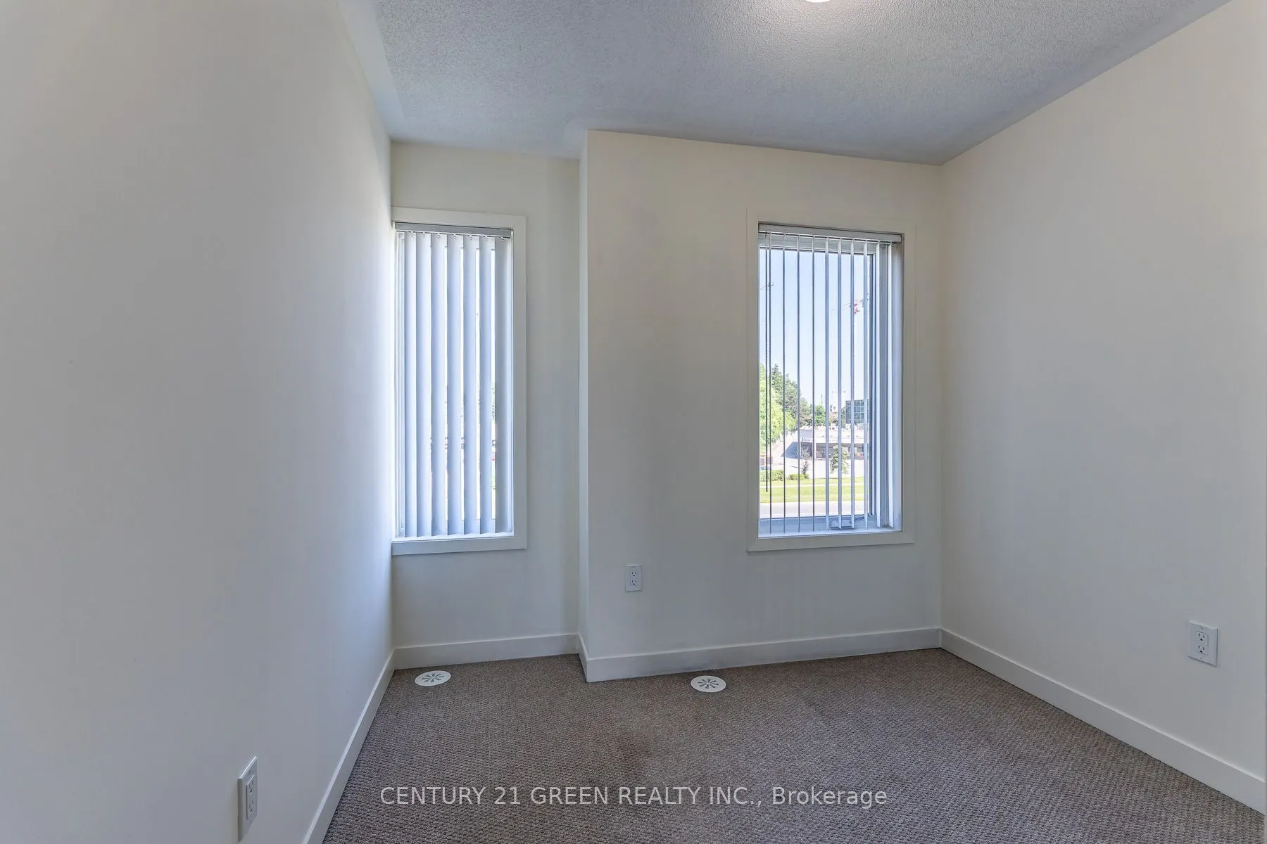 1525 Kingston Road #406