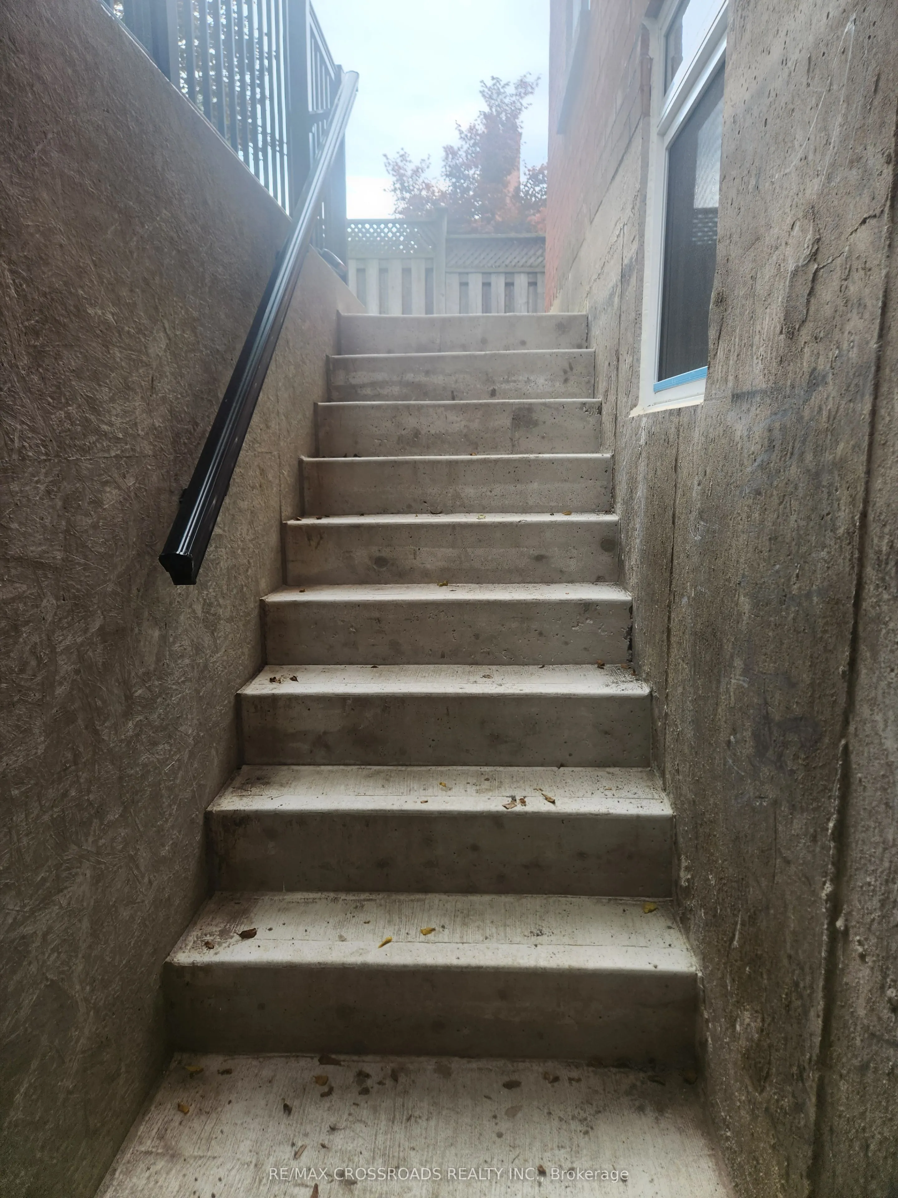 16 Mantell Crescent #Bsmnt