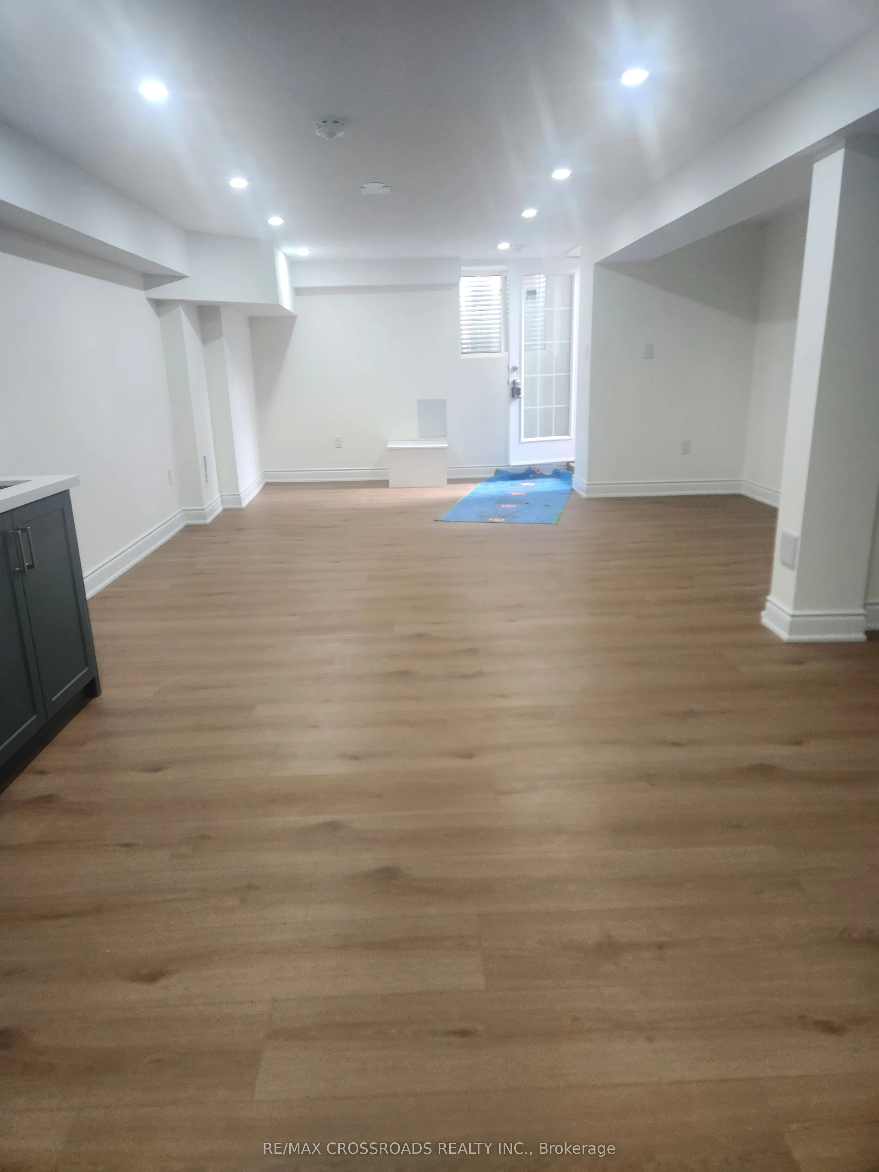 16 Mantell Crescent #Bsmnt