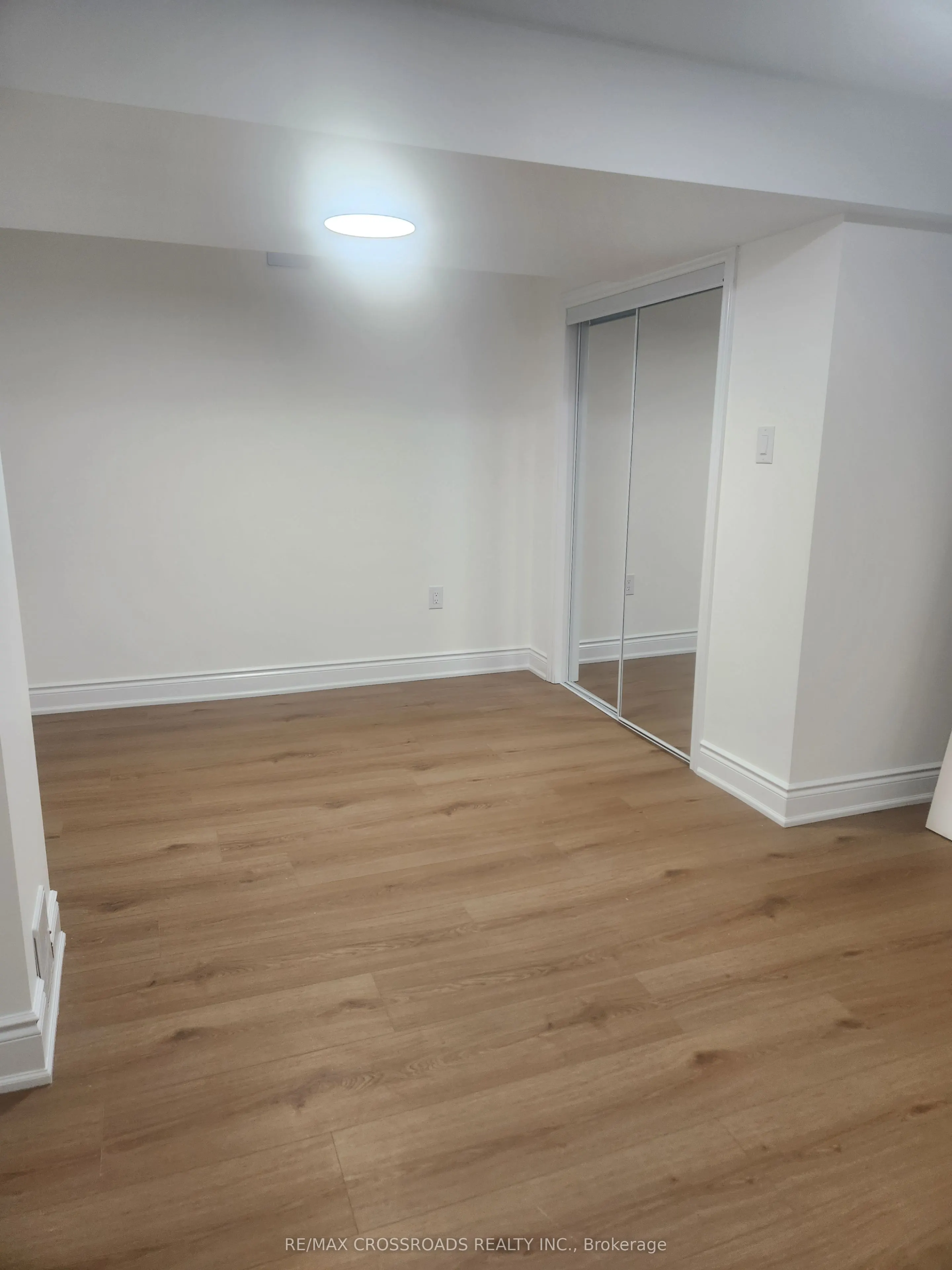 16 Mantell Crescent #Bsmnt