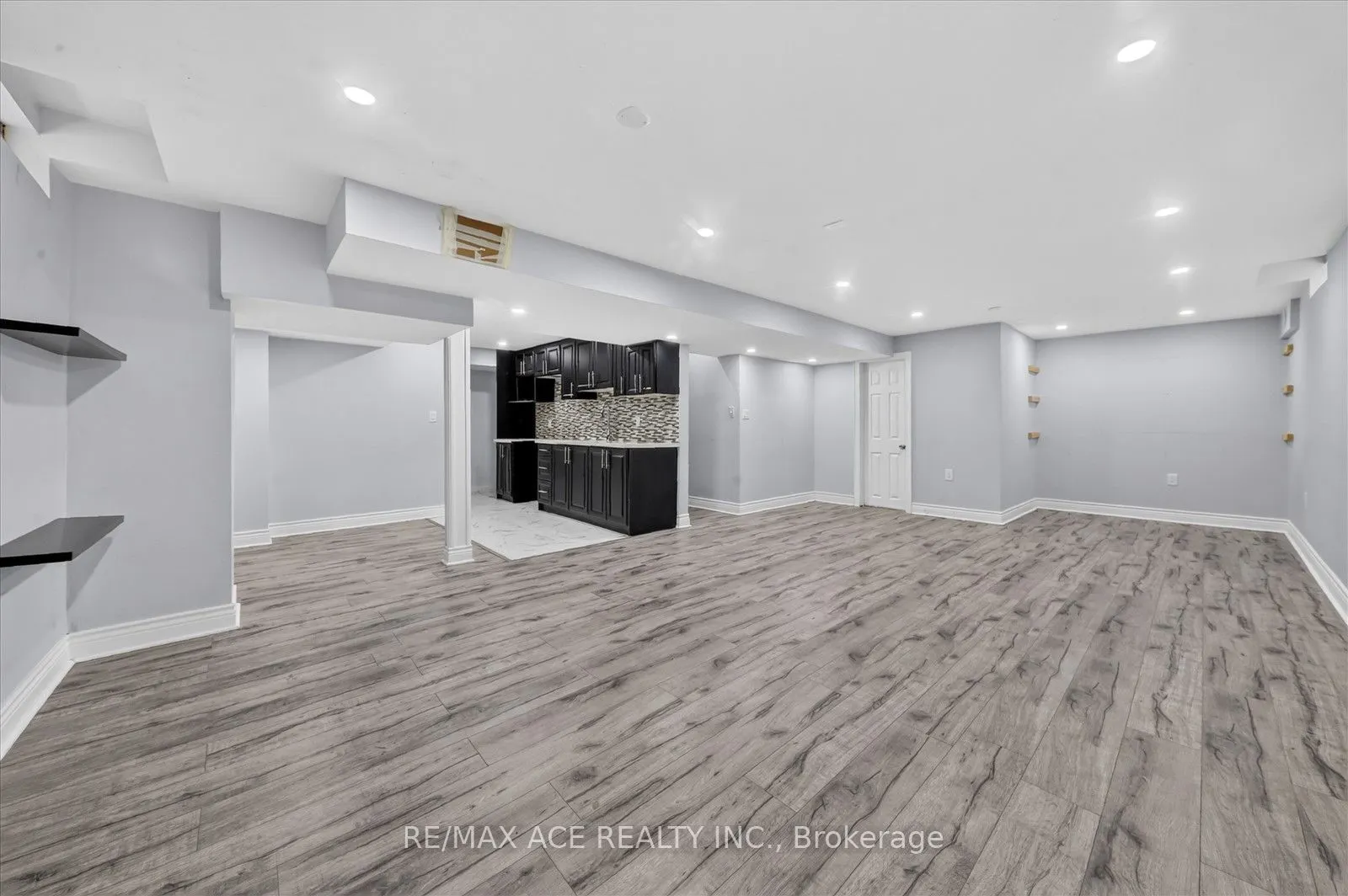 39 Skelton Crescent