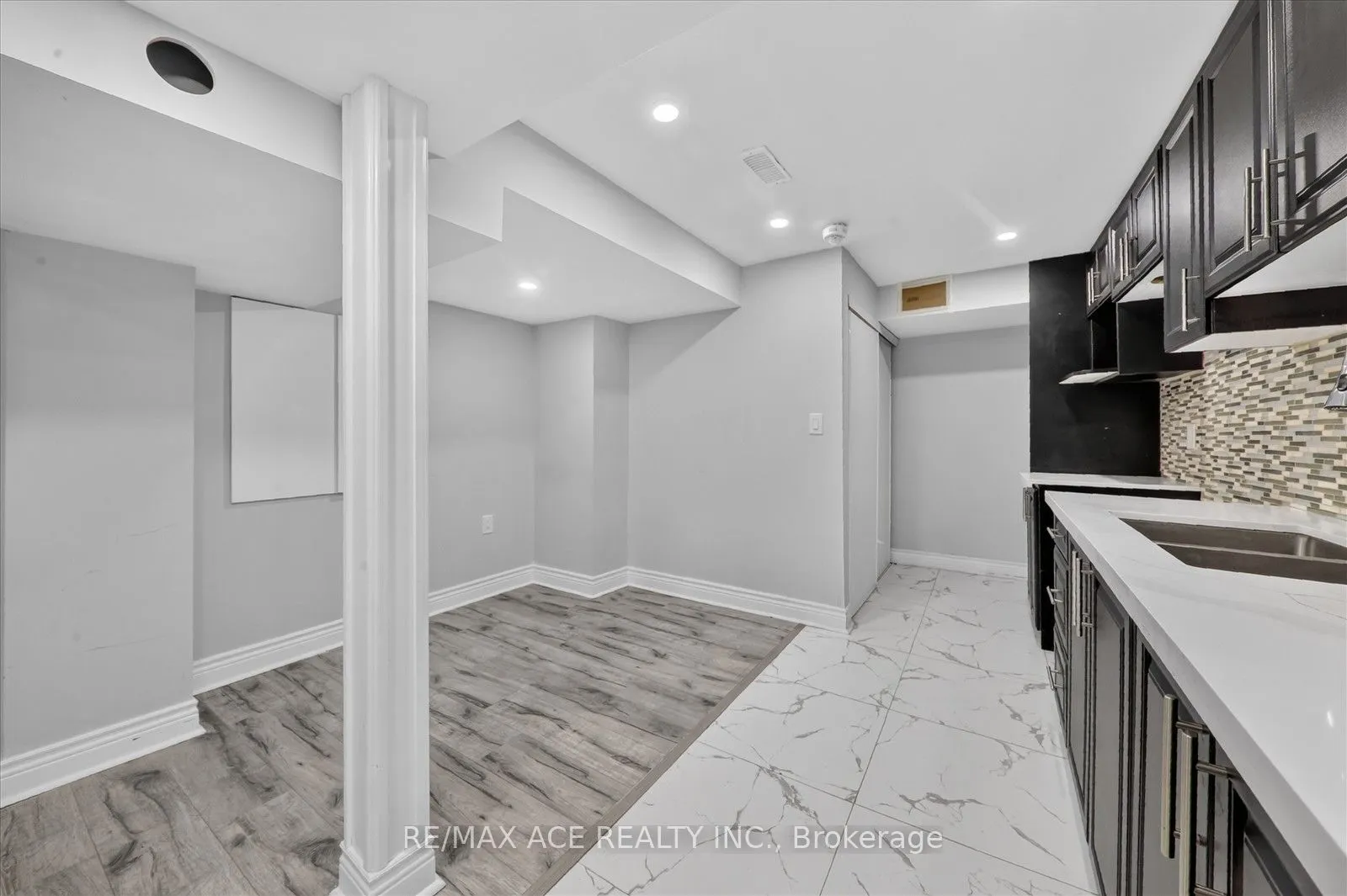 39 Skelton Crescent