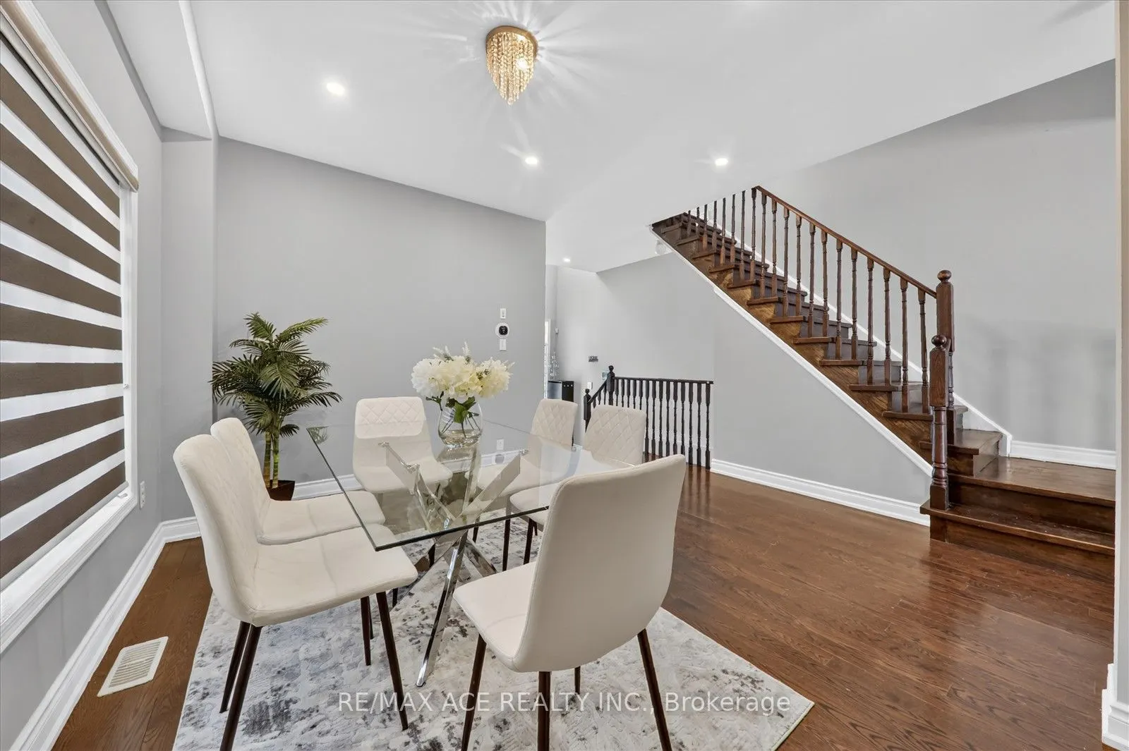 39 Skelton Crescent