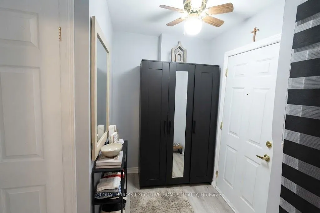 1010 Glen Street #124
