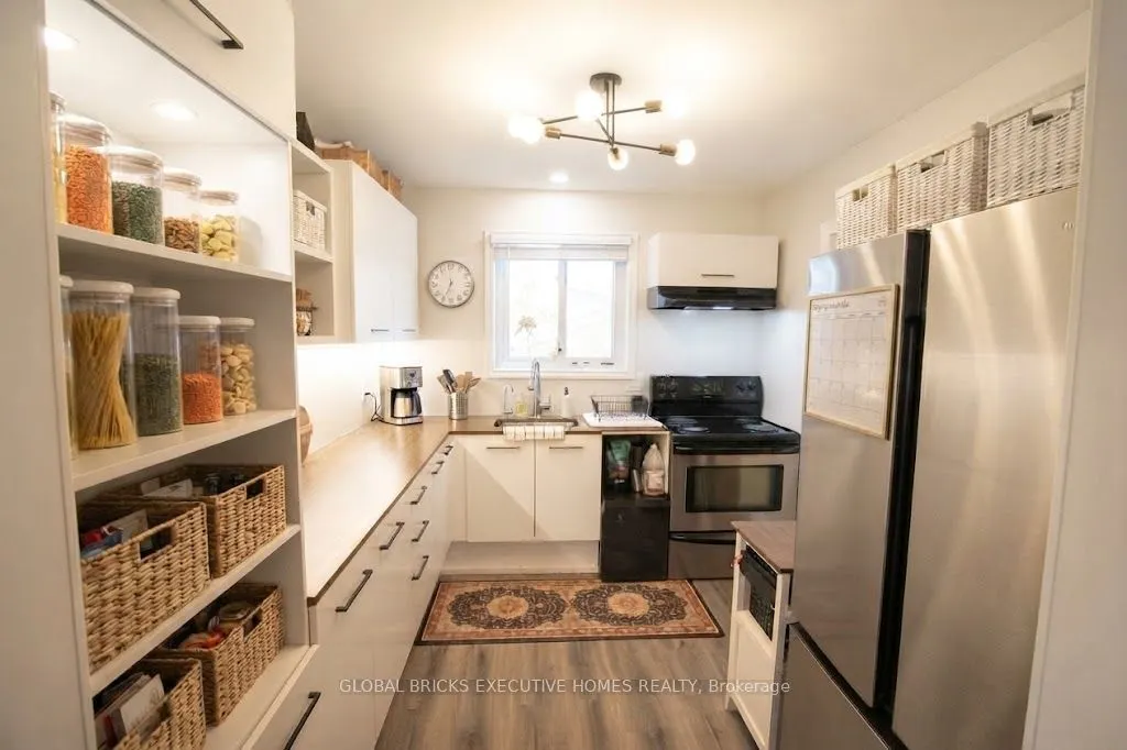 1010 Glen Street #124