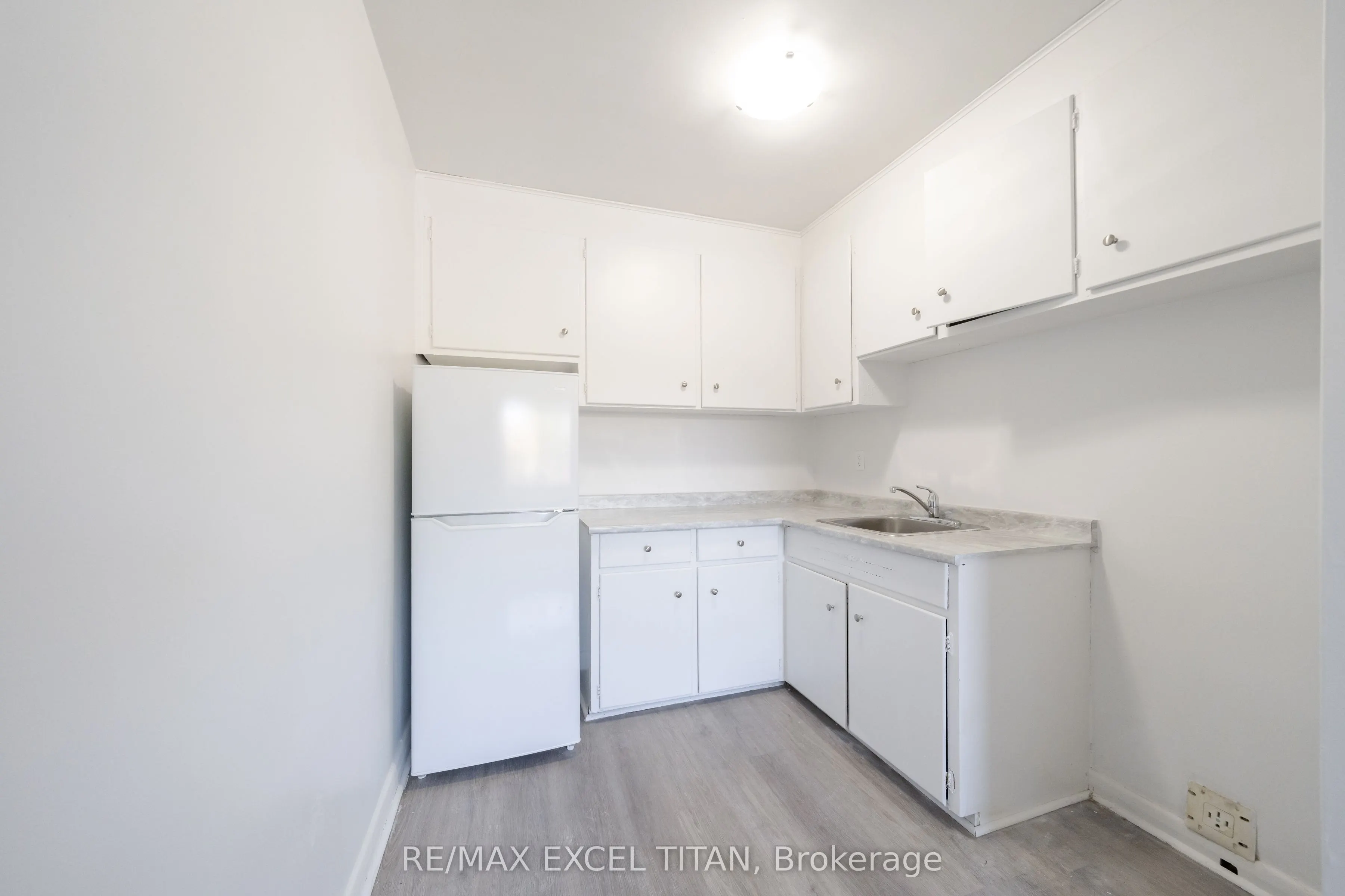 1201 Cedar Street #6