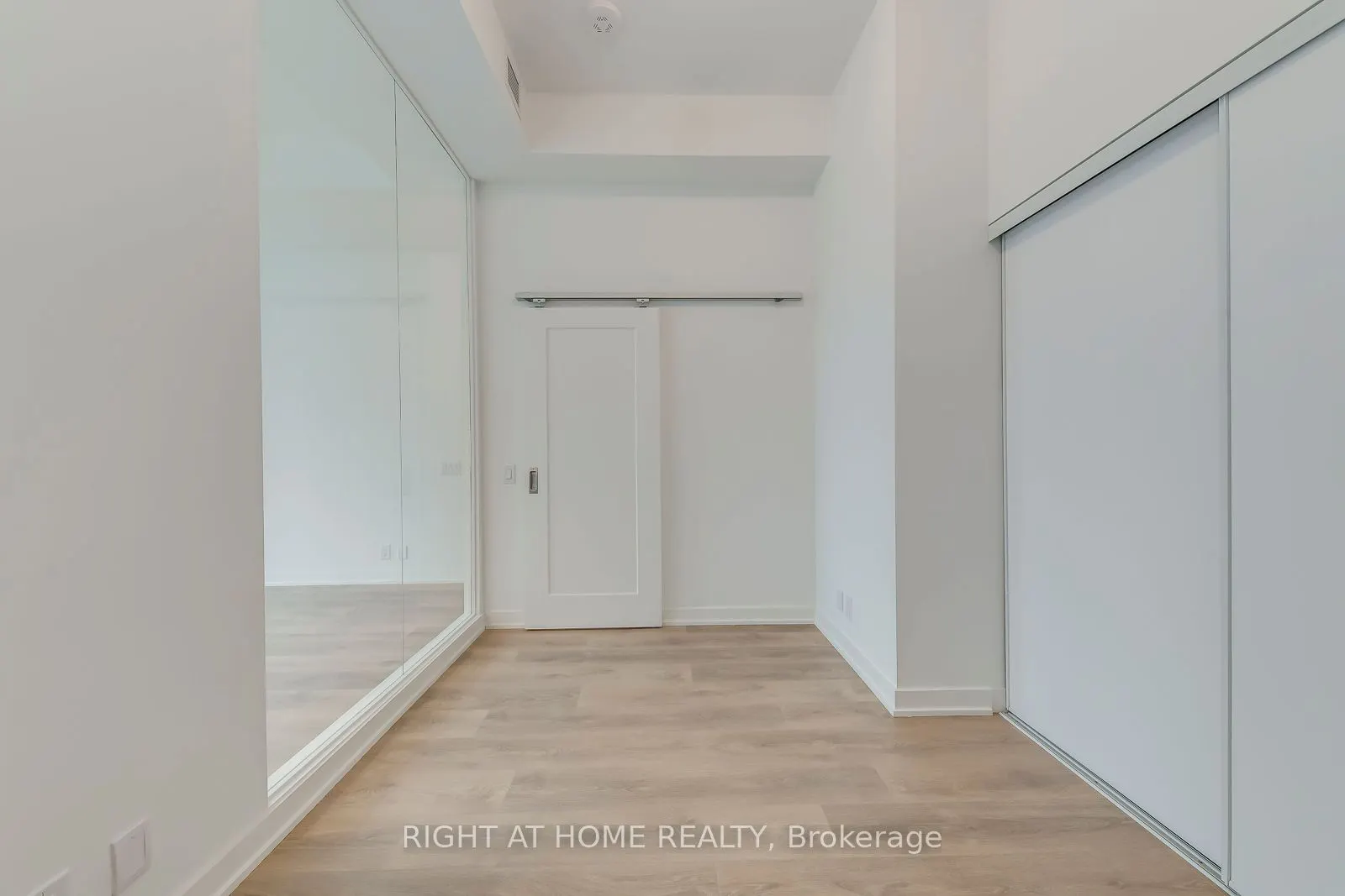 2 Manderley Drive #101