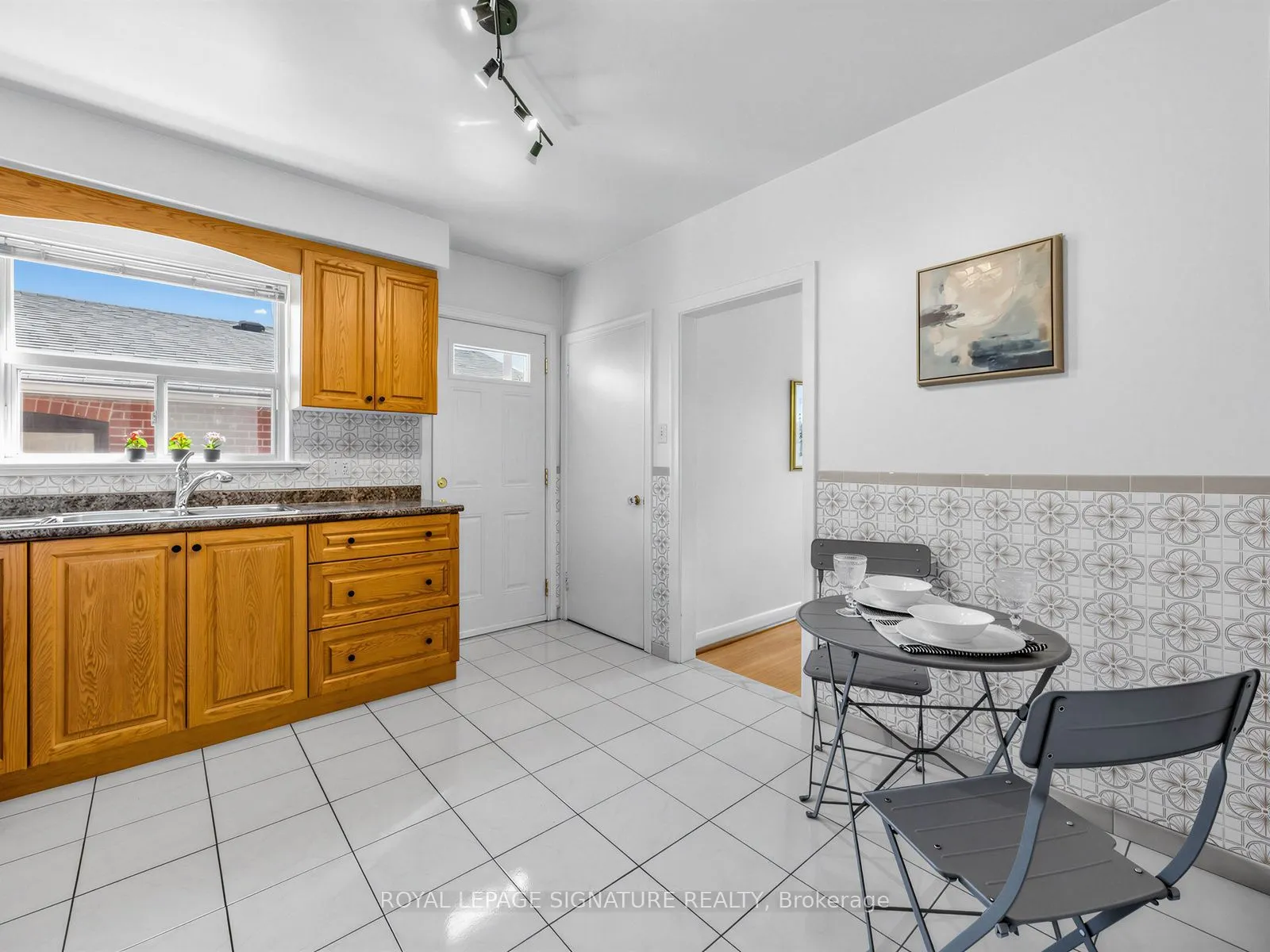 47 Beacon Road