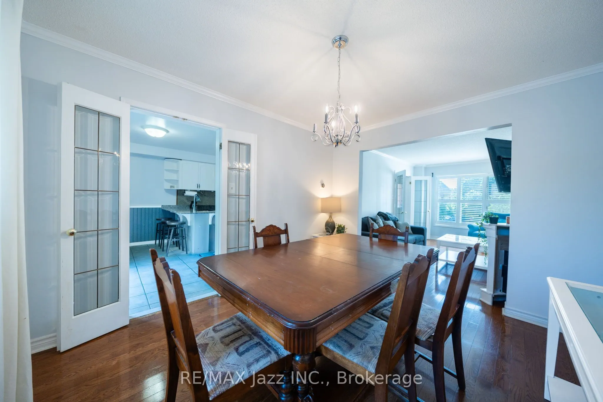110 Freeland Avenue
