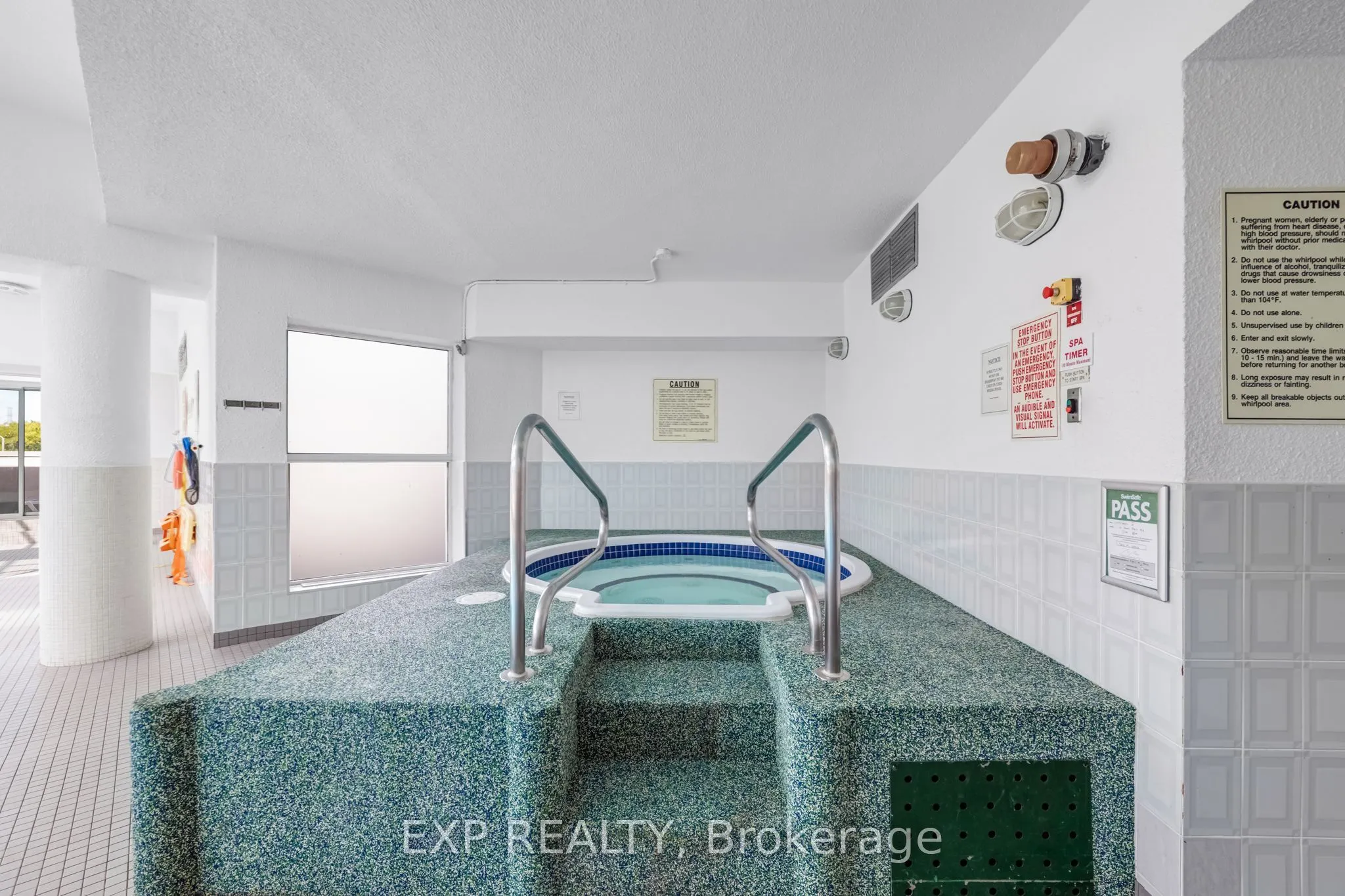 10 Dean Park Road #1108