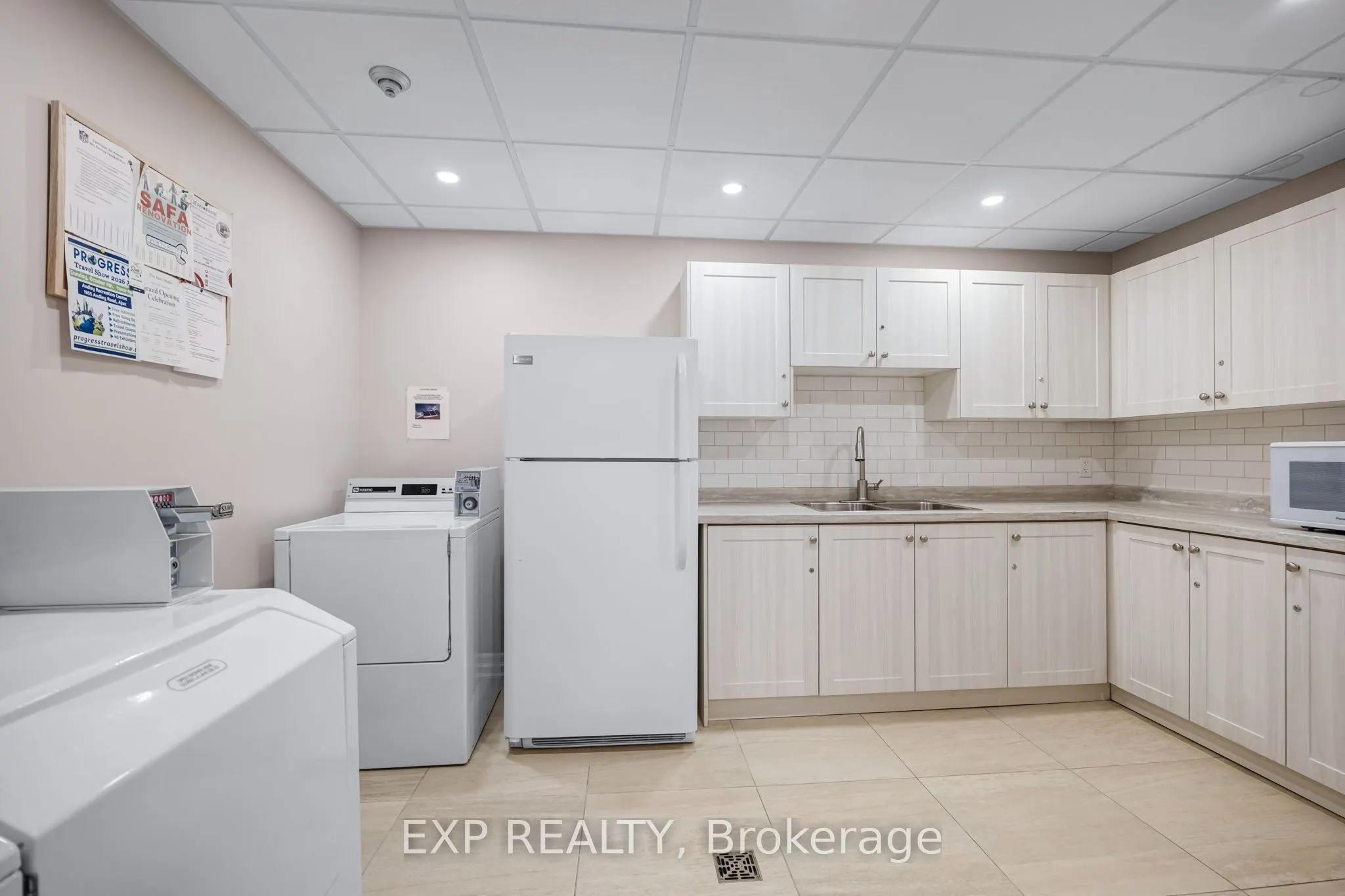 10 Dean Park Road #1108
