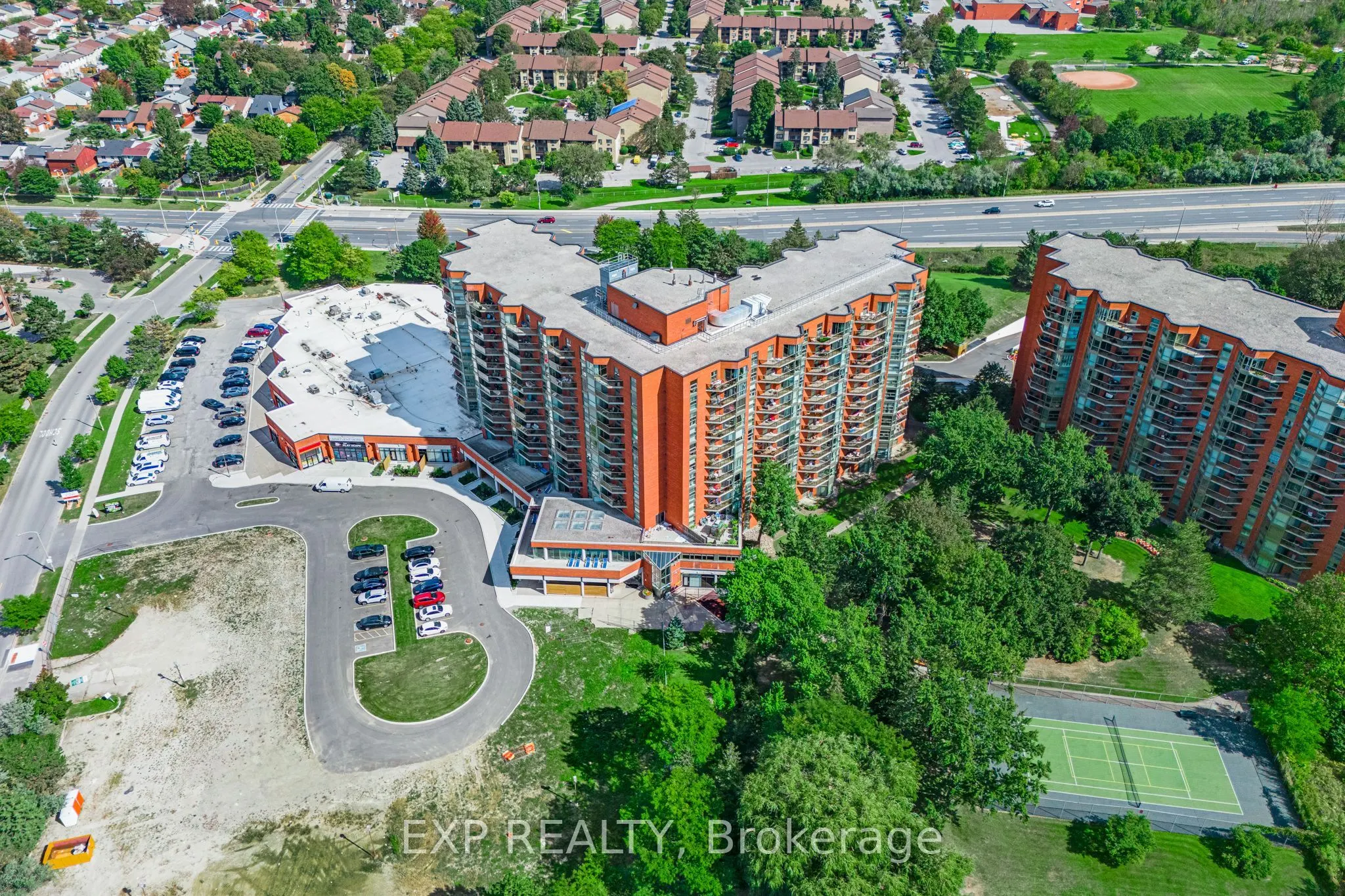 10 Dean Park Road #1108