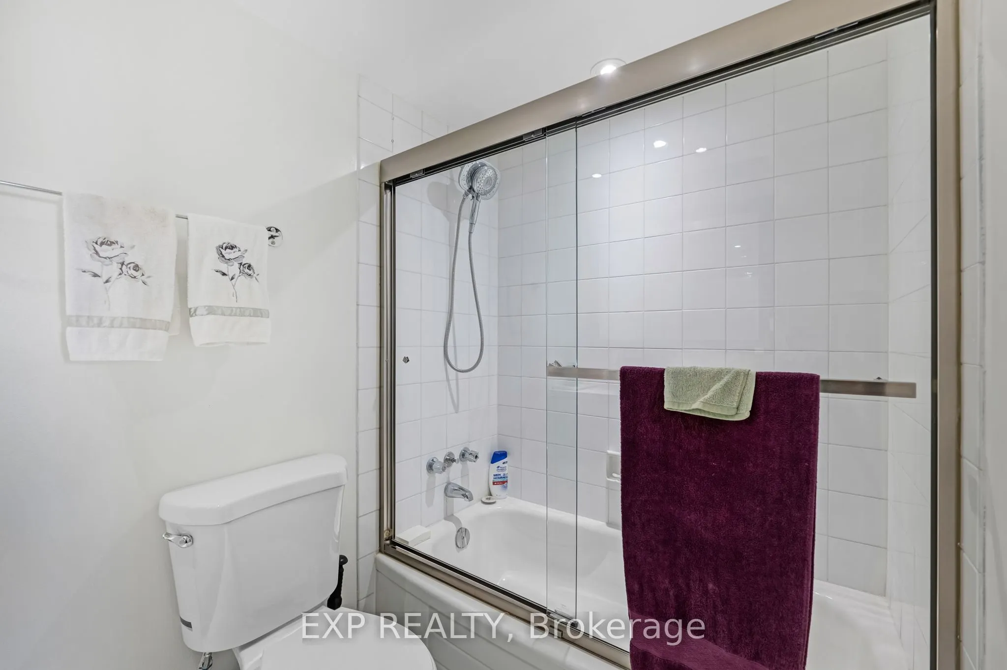 10 Dean Park Road #1108