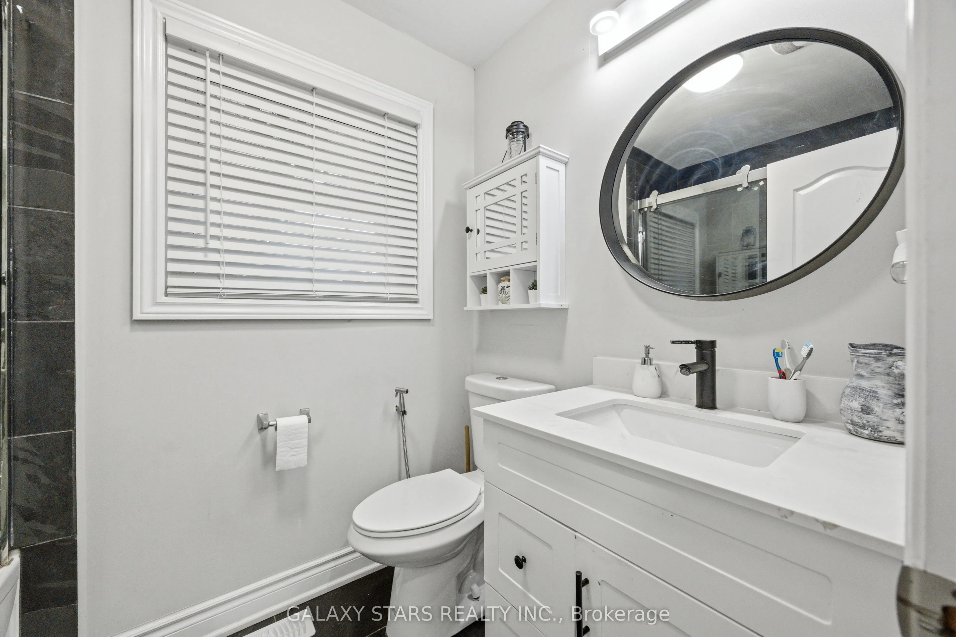 1177 Lisgar Avenue