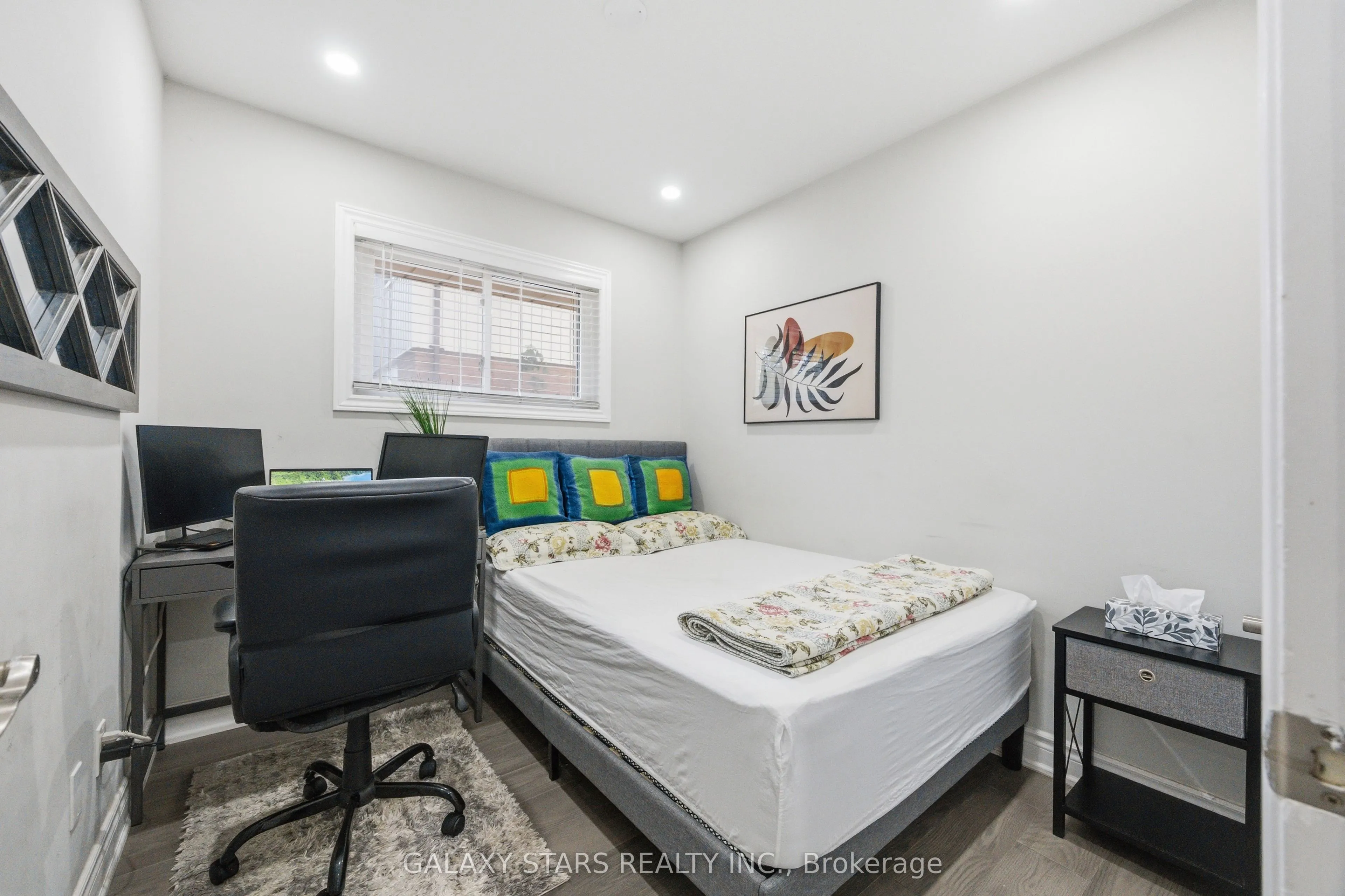 1177 Lisgar Avenue