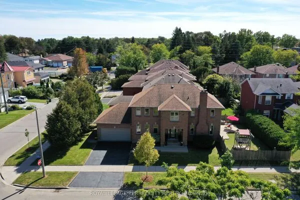 10 Scarboro Avenue