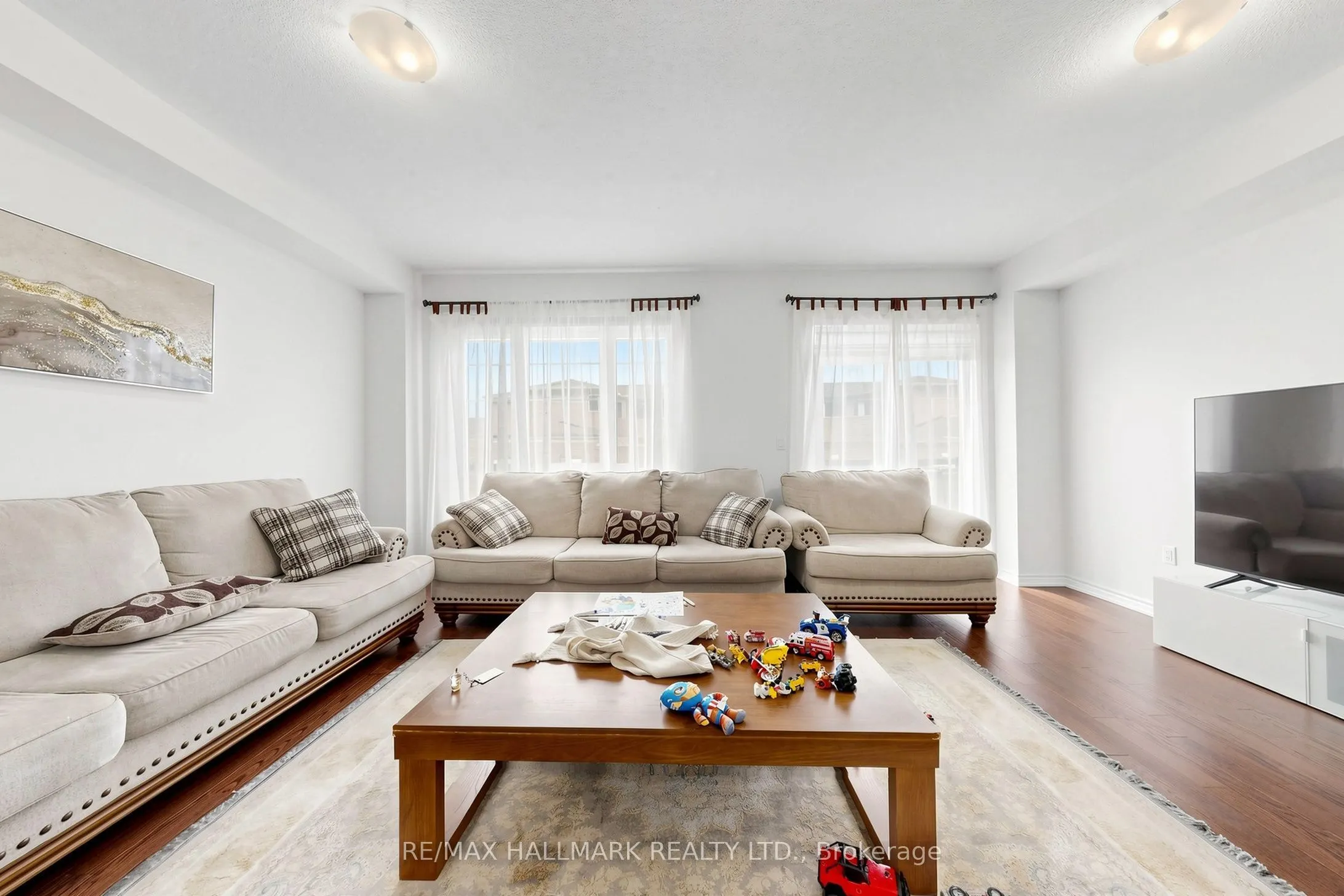 37 Velvet Drive