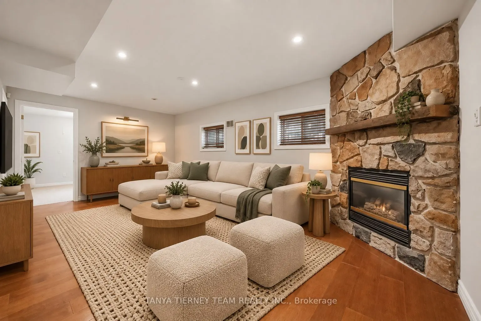 28 Perryview Drive