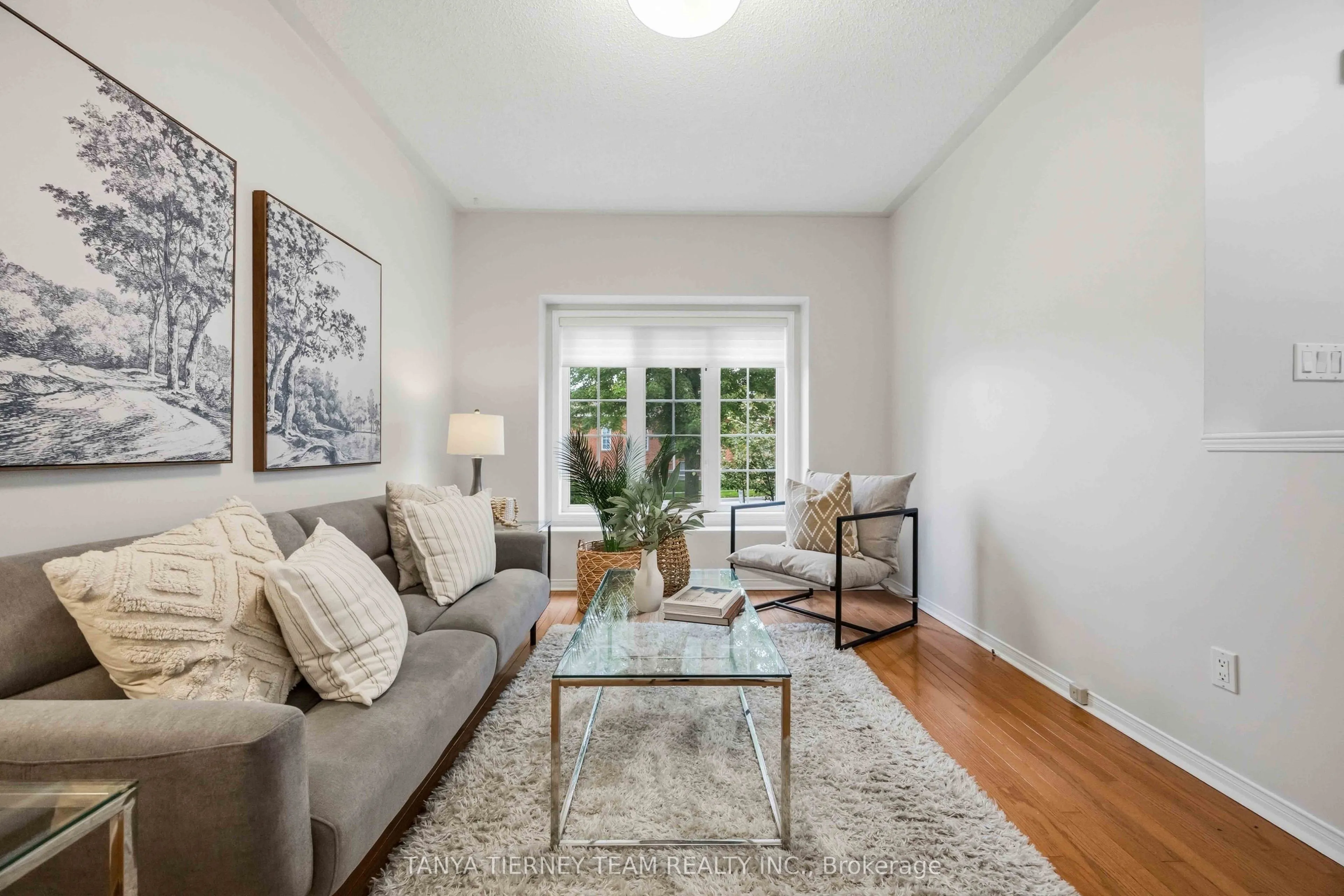 28 Perryview Drive